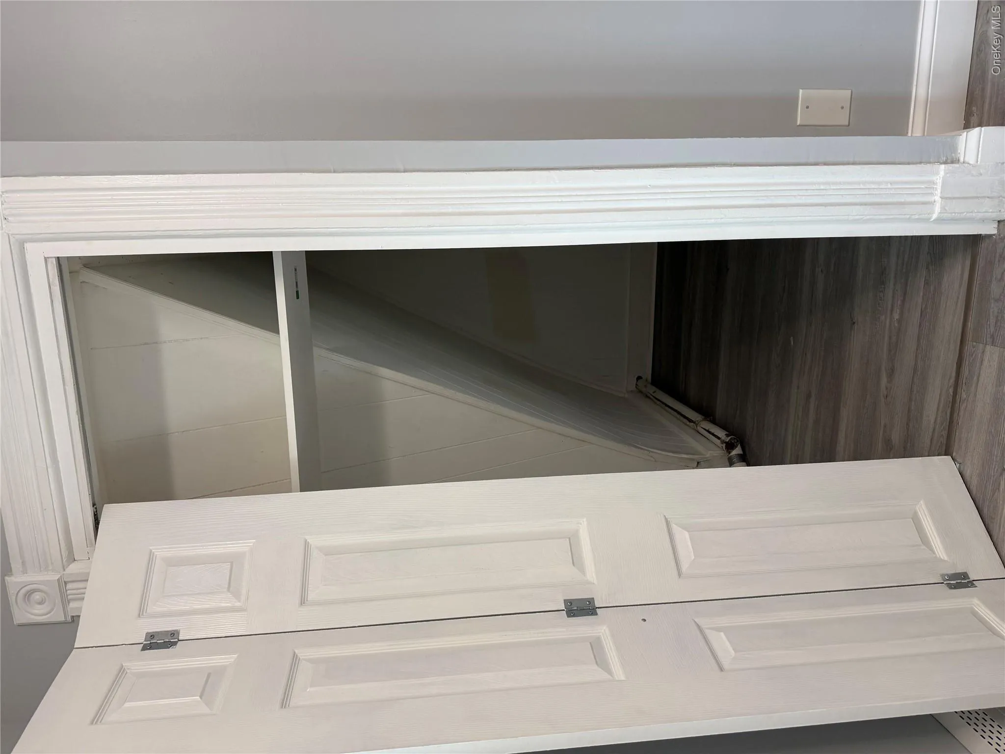 318 Earle Avenue, Hempstead, NY, 1 Bedroom Bedrooms, 3 Rooms Rooms,1 BathroomBathrooms,Residential Lease,For Rent,Earle,0,998372 318 Earle Avenue, Hempstead, NY, 1 Bedroom Bedrooms, 3 Rooms Rooms,1 BathroomBathrooms,Residential Lease,For Rent,Earle,0,998372