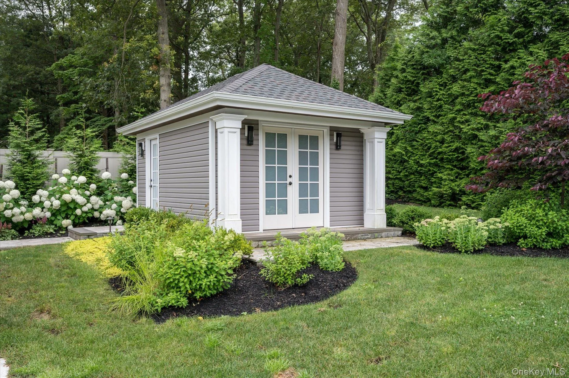 22 Beaumont Drive, Huntington, NY, 7 Bedrooms Bedrooms, 12 Rooms Rooms,3 BathroomsBathrooms,Residential,For Rent,Beaumont,0,998374 22 Beaumont Drive, Huntington, NY, 7 Bedrooms Bedrooms, 12 Rooms Rooms,3 BathroomsBathrooms,Residential,For Rent,Beaumont,0,998374