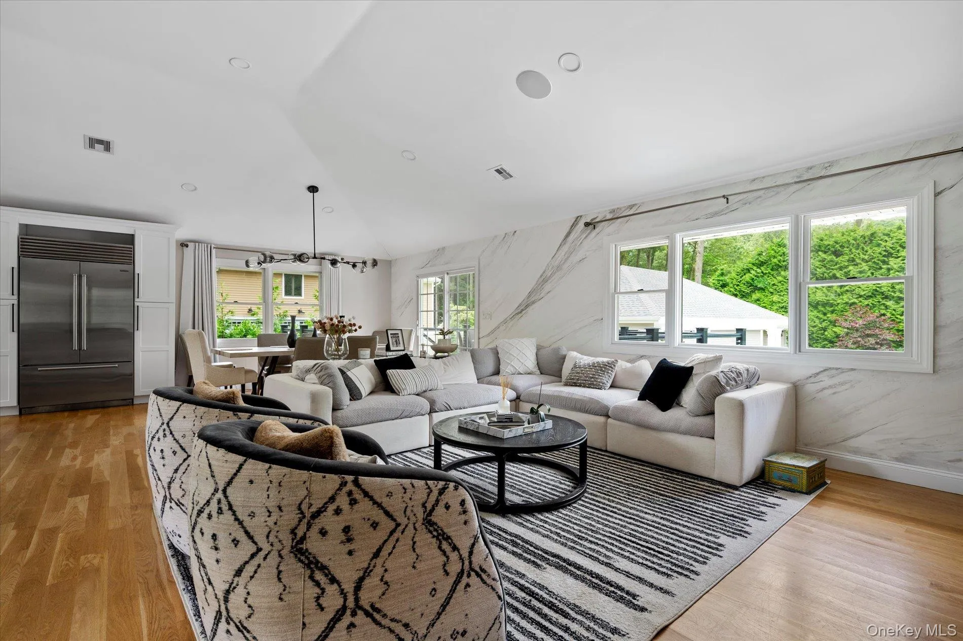 22 Beaumont Drive, Huntington, NY, 7 Bedrooms Bedrooms, 12 Rooms Rooms,3 BathroomsBathrooms,Residential,For Rent,Beaumont,0,998374 22 Beaumont Drive, Huntington, NY, 7 Bedrooms Bedrooms, 12 Rooms Rooms,3 BathroomsBathrooms,Residential,For Rent,Beaumont,0,998374