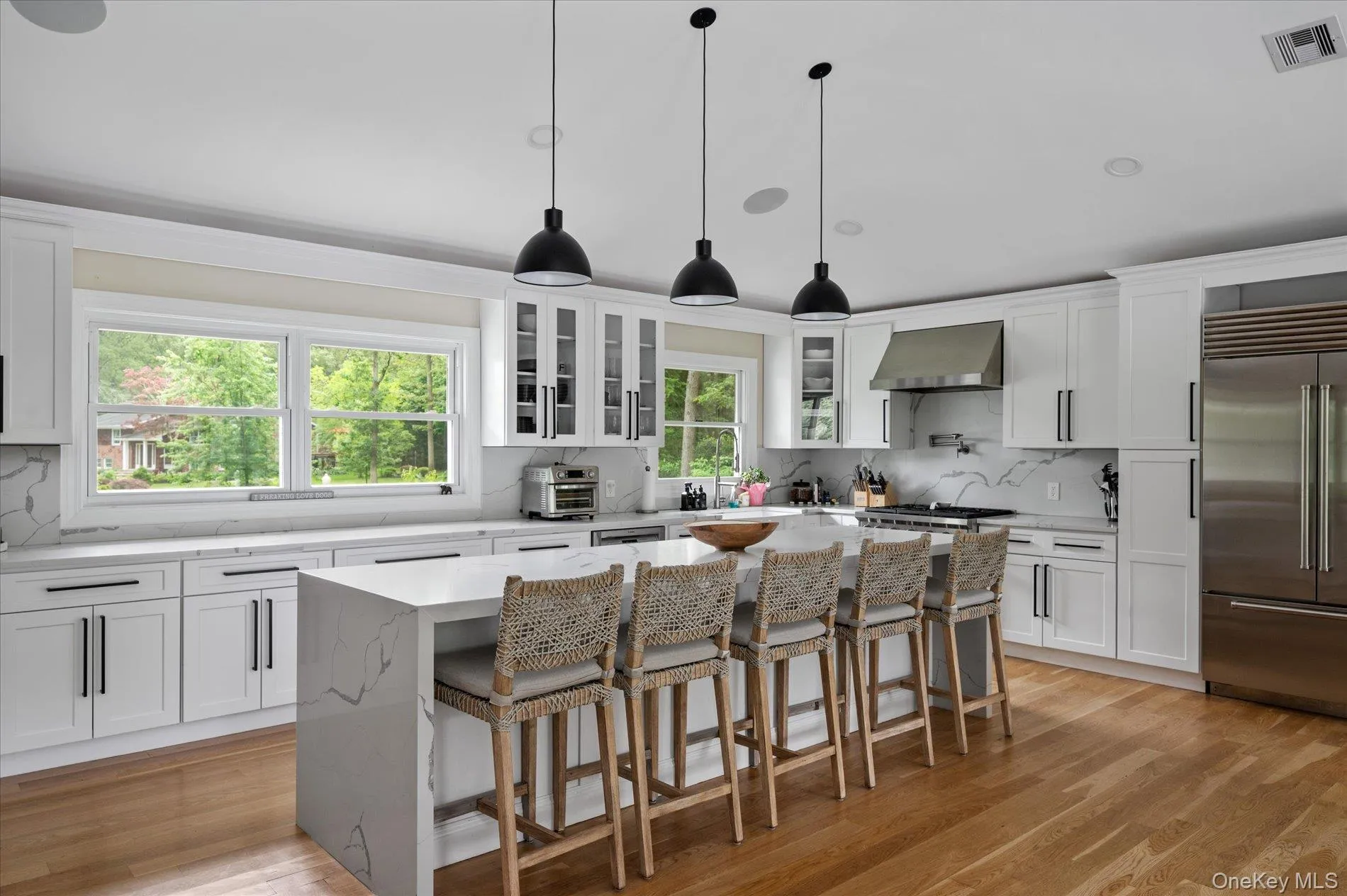 22 Beaumont Drive, Huntington, NY, 7 Bedrooms Bedrooms, 12 Rooms Rooms,3 BathroomsBathrooms,Residential,For Rent,Beaumont,0,998374 22 Beaumont Drive, Huntington, NY, 7 Bedrooms Bedrooms, 12 Rooms Rooms,3 BathroomsBathrooms,Residential,For Rent,Beaumont,0,998374