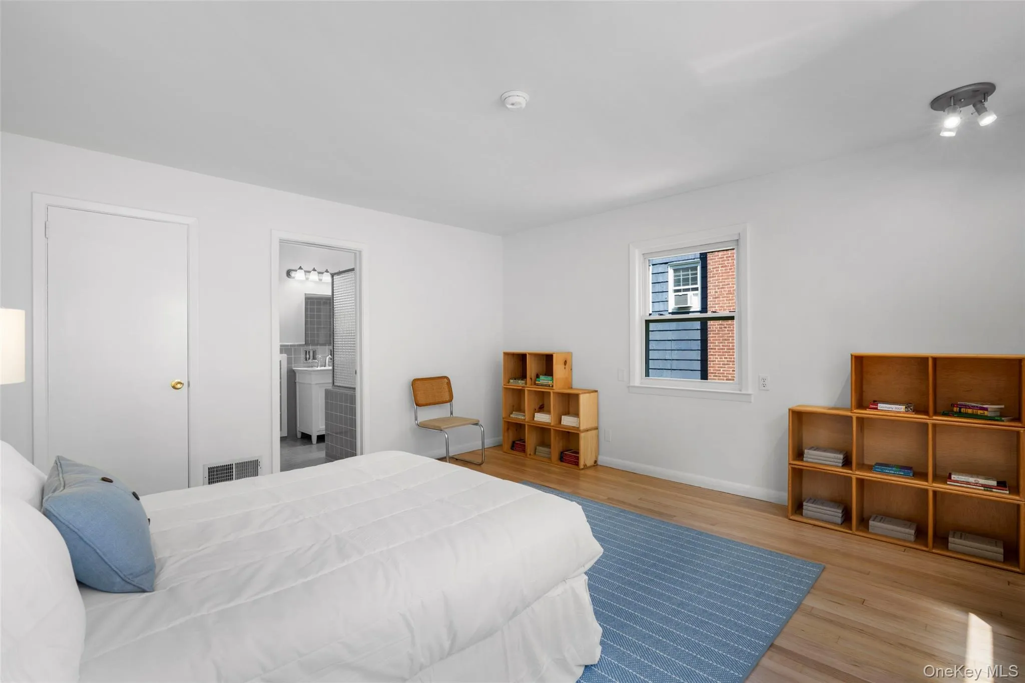 4 Bryson Street, Mamaroneck, NY, 4 Bedrooms Bedrooms, 9 Rooms Rooms,2 BathroomsBathrooms,Residential,For Rent,Bryson,0,998377 4 Bryson Street, Mamaroneck, NY, 4 Bedrooms Bedrooms, 9 Rooms Rooms,2 BathroomsBathrooms,Residential,For Rent,Bryson,0,998377