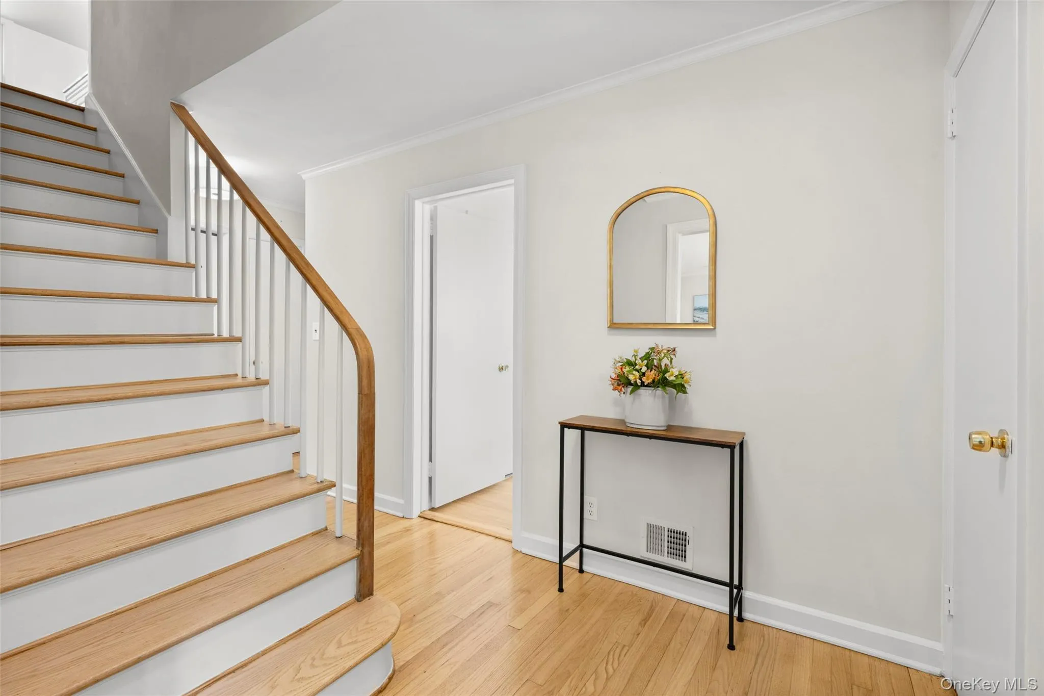 4 Bryson Street, Mamaroneck, NY, 4 Bedrooms Bedrooms, 9 Rooms Rooms,2 BathroomsBathrooms,Residential,For Rent,Bryson,0,998377 4 Bryson Street, Mamaroneck, NY, 4 Bedrooms Bedrooms, 9 Rooms Rooms,2 BathroomsBathrooms,Residential,For Rent,Bryson,0,998377