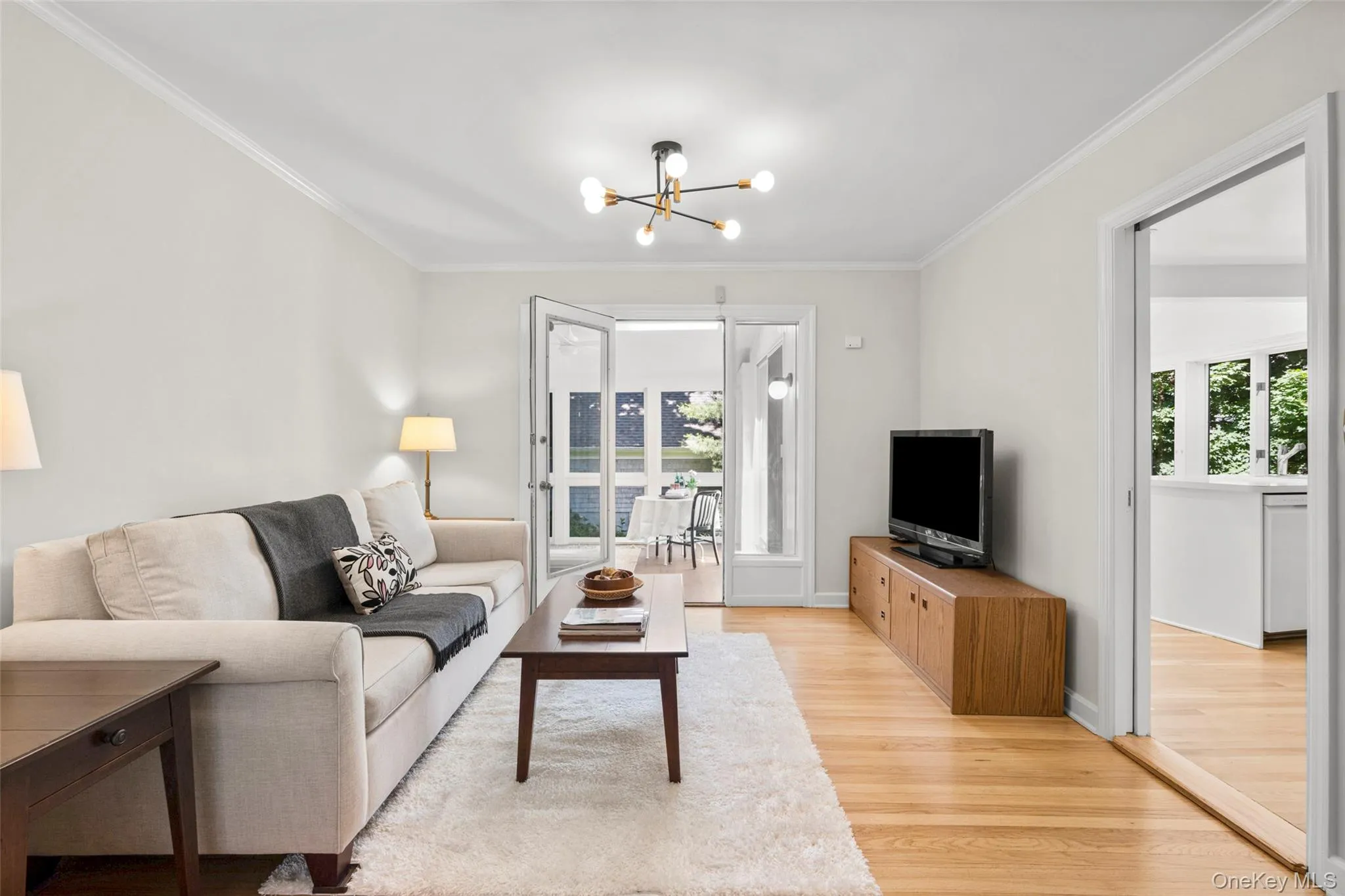 4 Bryson Street, Mamaroneck, NY, 4 Bedrooms Bedrooms, 9 Rooms Rooms,2 BathroomsBathrooms,Residential,For Rent,Bryson,0,998377 4 Bryson Street, Mamaroneck, NY, 4 Bedrooms Bedrooms, 9 Rooms Rooms,2 BathroomsBathrooms,Residential,For Rent,Bryson,0,998377