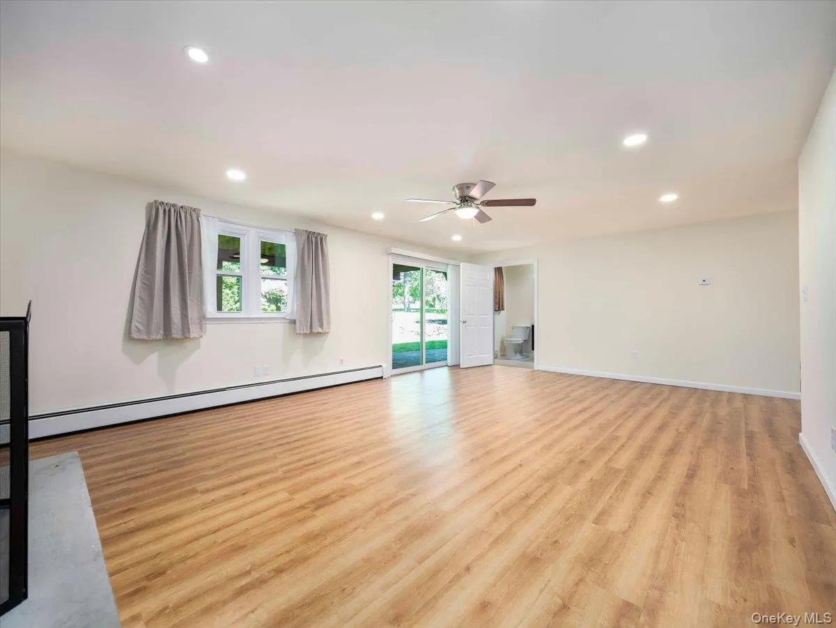 5 Dorchester Avenue, Clarkstown, NY, 4 Bedrooms Bedrooms, 10 Rooms Rooms,3 BathroomsBathrooms,Residential Lease,For Rent,Dorchester,0,998381 5 Dorchester Avenue, Clarkstown, NY, 4 Bedrooms Bedrooms, 10 Rooms Rooms,3 BathroomsBathrooms,Residential Lease,For Rent,Dorchester,0,998381