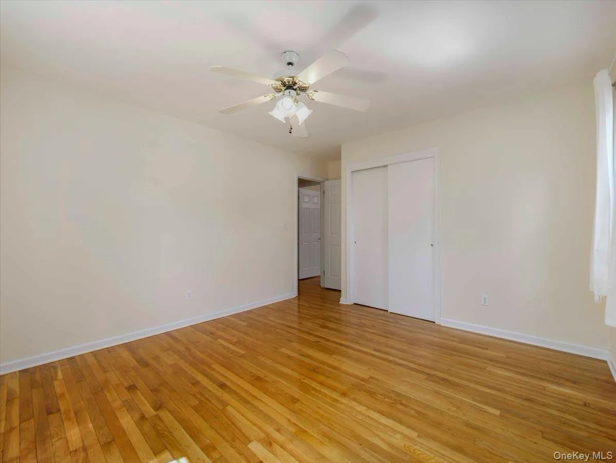 5 Dorchester Avenue, Clarkstown, NY, 4 Bedrooms Bedrooms, 10 Rooms Rooms,3 BathroomsBathrooms,Residential Lease,For Rent,Dorchester,0,998381 5 Dorchester Avenue, Clarkstown, NY, 4 Bedrooms Bedrooms, 10 Rooms Rooms,3 BathroomsBathrooms,Residential Lease,For Rent,Dorchester,0,998381