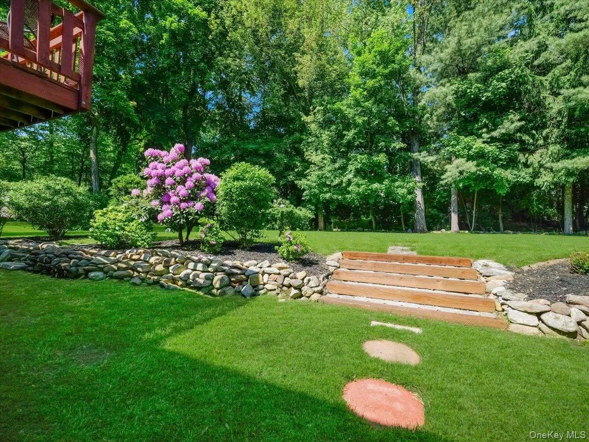 5 Dorchester Avenue, Clarkstown, NY, 4 Bedrooms Bedrooms, 10 Rooms Rooms,3 BathroomsBathrooms,Residential Lease,For Rent,Dorchester,0,998381 5 Dorchester Avenue, Clarkstown, NY, 4 Bedrooms Bedrooms, 10 Rooms Rooms,3 BathroomsBathrooms,Residential Lease,For Rent,Dorchester,0,998381
