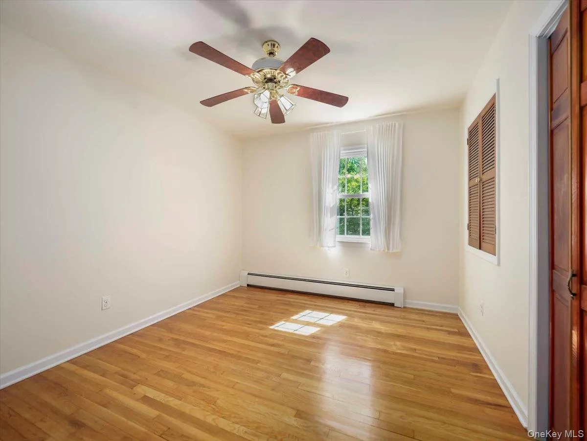 5 Dorchester Avenue, Clarkstown, NY, 4 Bedrooms Bedrooms, 10 Rooms Rooms,3 BathroomsBathrooms,Residential Lease,For Rent,Dorchester,0,998381 5 Dorchester Avenue, Clarkstown, NY, 4 Bedrooms Bedrooms, 10 Rooms Rooms,3 BathroomsBathrooms,Residential Lease,For Rent,Dorchester,0,998381