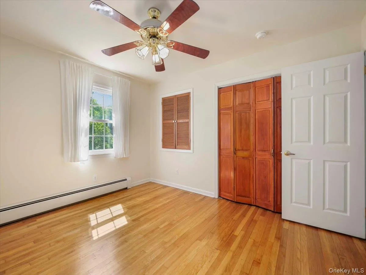 5 Dorchester Avenue, Clarkstown, NY, 4 Bedrooms Bedrooms, 10 Rooms Rooms,3 BathroomsBathrooms,Residential Lease,For Rent,Dorchester,0,998381 5 Dorchester Avenue, Clarkstown, NY, 4 Bedrooms Bedrooms, 10 Rooms Rooms,3 BathroomsBathrooms,Residential Lease,For Rent,Dorchester,0,998381