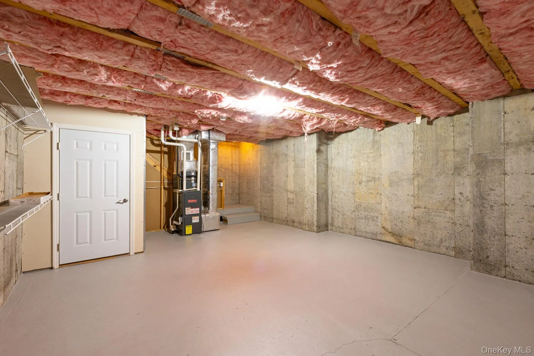 975 Main Street, Babylon, NY, 2 Bedrooms Bedrooms, 5 Rooms Rooms,2 BathroomsBathrooms,Residential Lease,For Rent,Main,0,998386 975 Main Street, Babylon, NY, 2 Bedrooms Bedrooms, 5 Rooms Rooms,2 BathroomsBathrooms,Residential Lease,For Rent,Main,0,998386