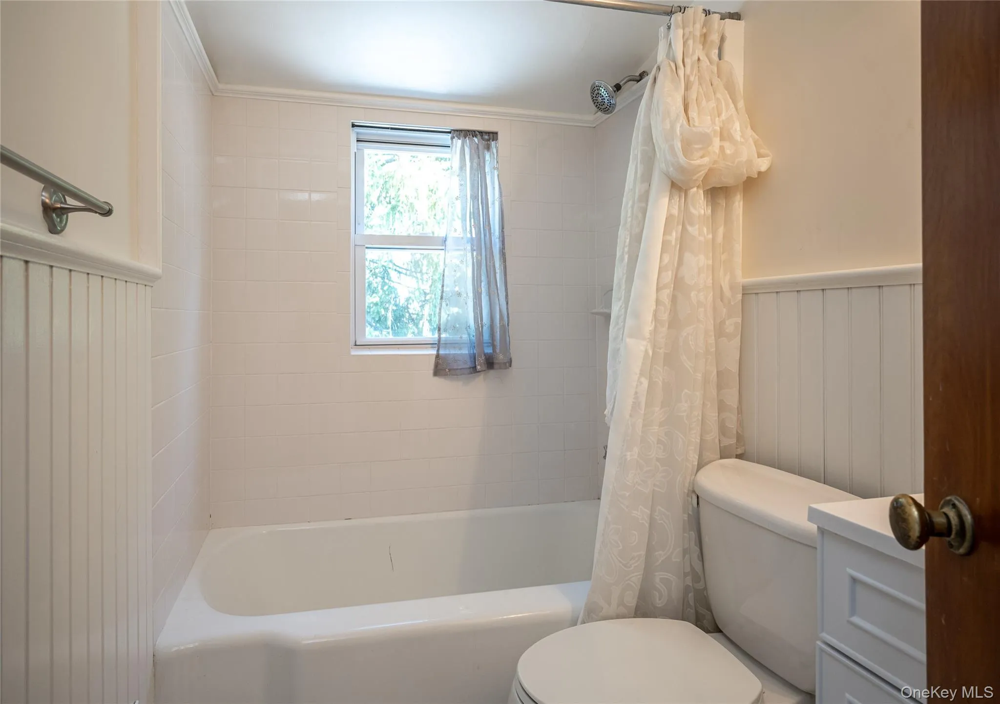 4 Grove Street, Greenburgh, NY, 3 Bedrooms Bedrooms, 6 Rooms Rooms,2 BathroomsBathrooms,Residential,For Rent,Grove,0,998389 4 Grove Street, Greenburgh, NY, 3 Bedrooms Bedrooms, 6 Rooms Rooms,2 BathroomsBathrooms,Residential,For Rent,Grove,0,998389