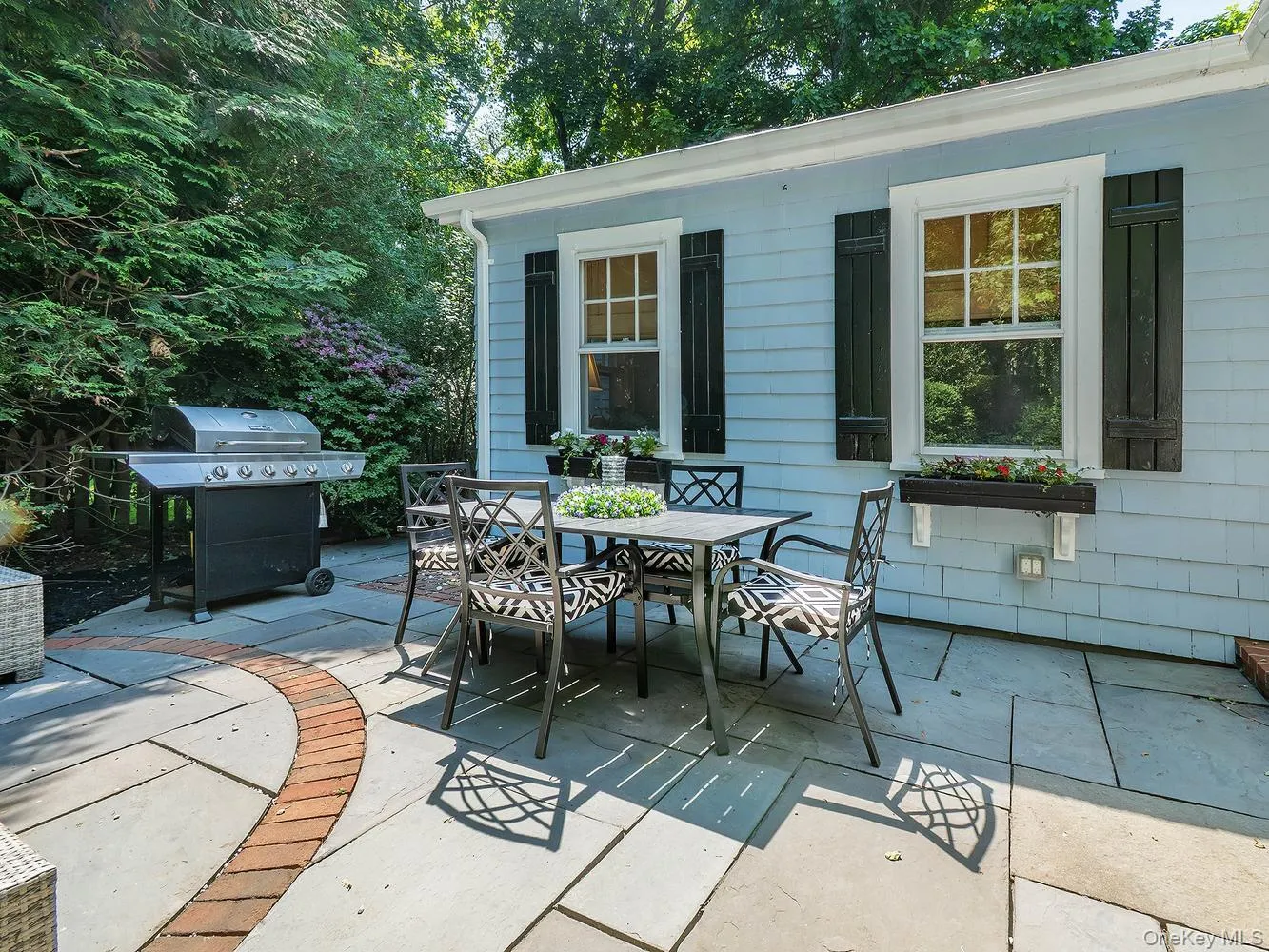 41 High Street, Oyster Bay, NY, 2 Bedrooms Bedrooms, 5 Rooms Rooms,2 BathroomsBathrooms,Residential,For Rent,High,0,998397 41 High Street, Oyster Bay, NY, 2 Bedrooms Bedrooms, 5 Rooms Rooms,2 BathroomsBathrooms,Residential,For Rent,High,0,998397
