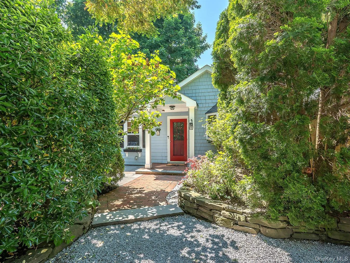41 High Street, Oyster Bay, NY, 2 Bedrooms Bedrooms, 5 Rooms Rooms,2 BathroomsBathrooms,Residential,For Rent,High,0,998397 41 High Street, Oyster Bay, NY, 2 Bedrooms Bedrooms, 5 Rooms Rooms,2 BathroomsBathrooms,Residential,For Rent,High,0,998397