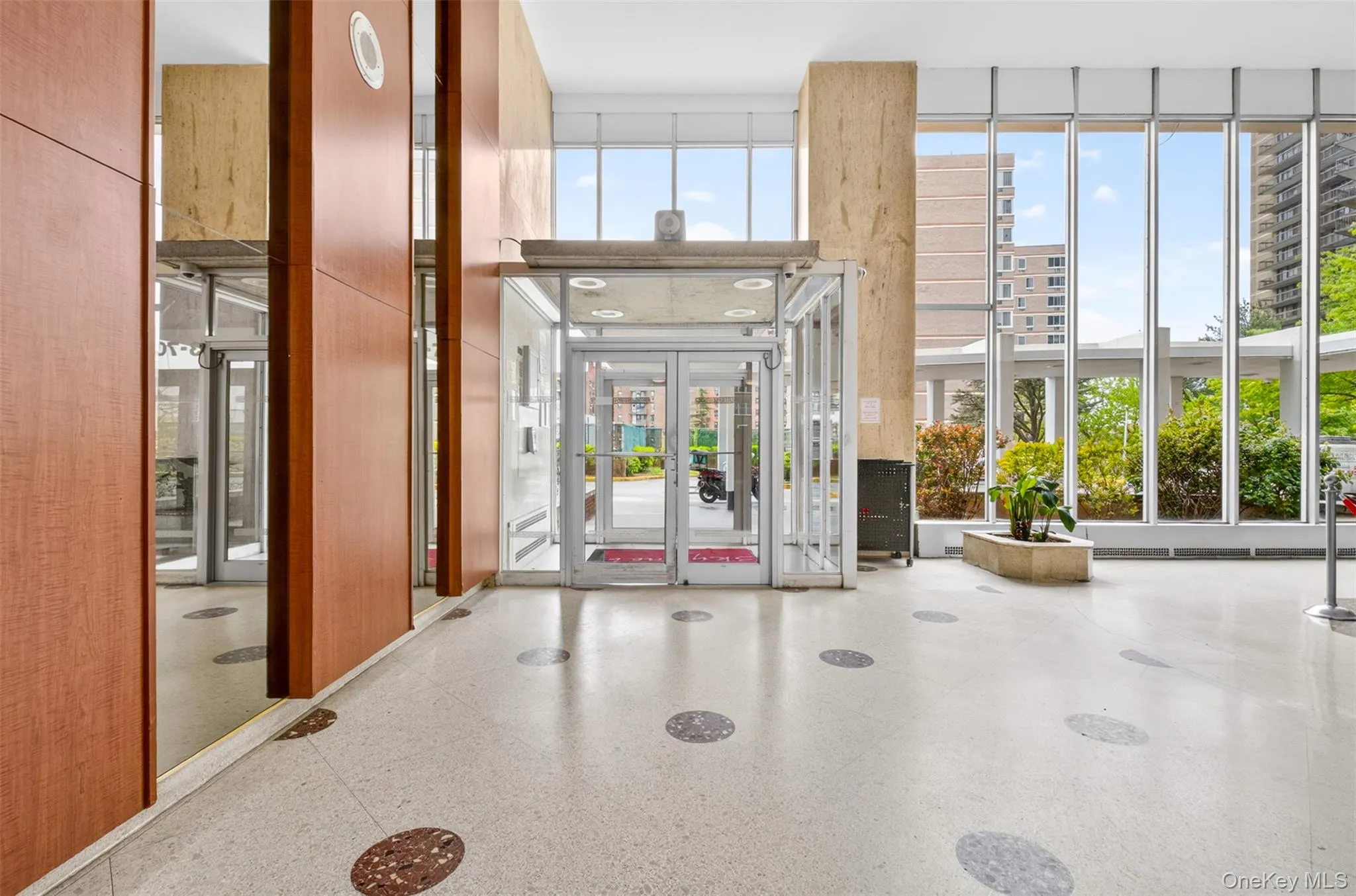 4370 Kissena Boulevard, New York, NY, ,Commercial Lease,For Rent,Kissena,0,998402 4370 Kissena Boulevard, New York, NY, ,Commercial Lease,For Rent,Kissena,0,998402