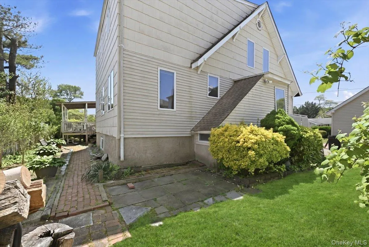 418 Myrtle Avenue, Islip, NY, 4 Bedrooms Bedrooms, 8 Rooms Rooms,2 BathroomsBathrooms,Residential,For Rent,Myrtle,0,998406 418 Myrtle Avenue, Islip, NY, 4 Bedrooms Bedrooms, 8 Rooms Rooms,2 BathroomsBathrooms,Residential,For Rent,Myrtle,0,998406