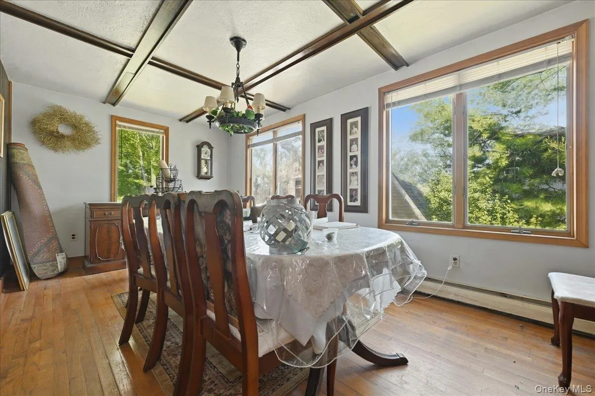418 Myrtle Avenue, Islip, NY, 4 Bedrooms Bedrooms, 8 Rooms Rooms,2 BathroomsBathrooms,Residential,For Rent,Myrtle,0,998406 418 Myrtle Avenue, Islip, NY, 4 Bedrooms Bedrooms, 8 Rooms Rooms,2 BathroomsBathrooms,Residential,For Rent,Myrtle,0,998406