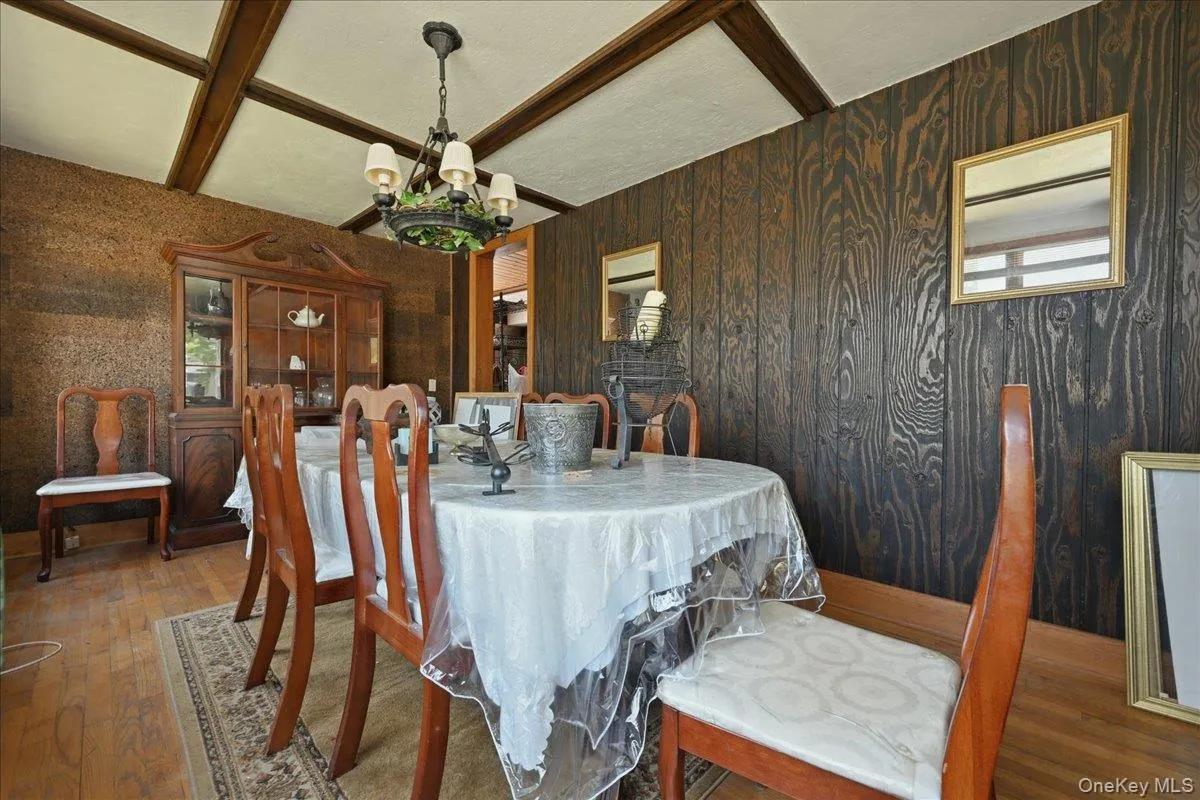 418 Myrtle Avenue, Islip, NY, 4 Bedrooms Bedrooms, 8 Rooms Rooms,2 BathroomsBathrooms,Residential,For Rent,Myrtle,0,998406 418 Myrtle Avenue, Islip, NY, 4 Bedrooms Bedrooms, 8 Rooms Rooms,2 BathroomsBathrooms,Residential,For Rent,Myrtle,0,998406