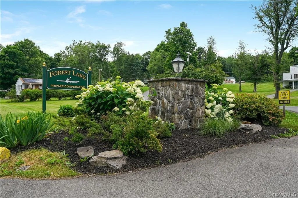 60 Hibiscus Cir, Beekman, NY, 1 Bedroom Bedrooms, 3 Rooms Rooms,1 BathroomBathrooms,Residential Sale,For Rent,Hibiscus Cir,0,998407 60 Hibiscus Cir, Beekman, NY, 1 Bedroom Bedrooms, 3 Rooms Rooms,1 BathroomBathrooms,Residential Sale,For Rent,Hibiscus Cir,0,998407