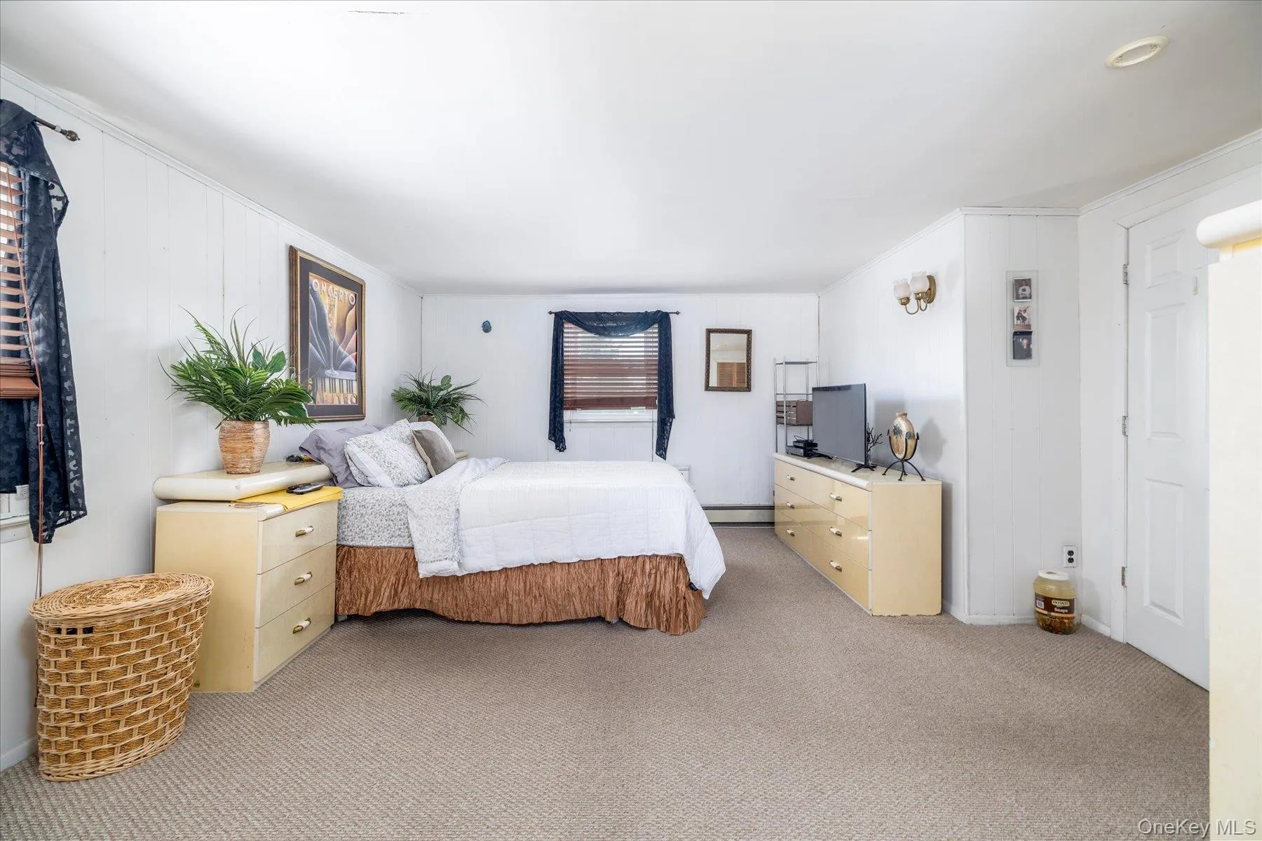 265 Windsor Parkway, Hempstead, NY, 4 Bedrooms Bedrooms, 7 Rooms Rooms,2 BathroomsBathrooms,Residential,For Rent,Windsor,0,998412 265 Windsor Parkway, Hempstead, NY, 4 Bedrooms Bedrooms, 7 Rooms Rooms,2 BathroomsBathrooms,Residential,For Rent,Windsor,0,998412