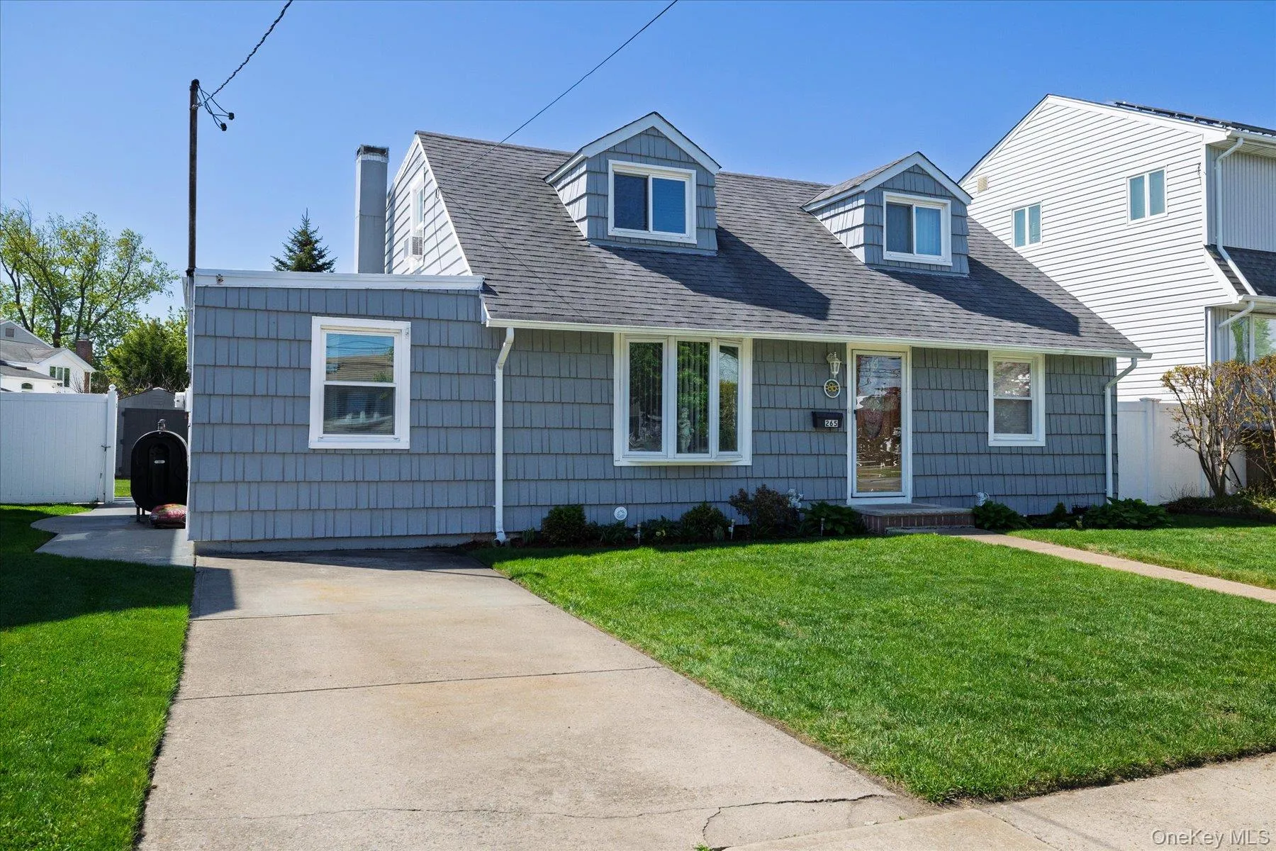 265 Windsor Parkway, Hempstead, NY, 4 Bedrooms Bedrooms, 7 Rooms Rooms,2 BathroomsBathrooms,Residential,For Rent,Windsor,0,998412 265 Windsor Parkway, Hempstead, NY, 4 Bedrooms Bedrooms, 7 Rooms Rooms,2 BathroomsBathrooms,Residential,For Rent,Windsor,0,998412