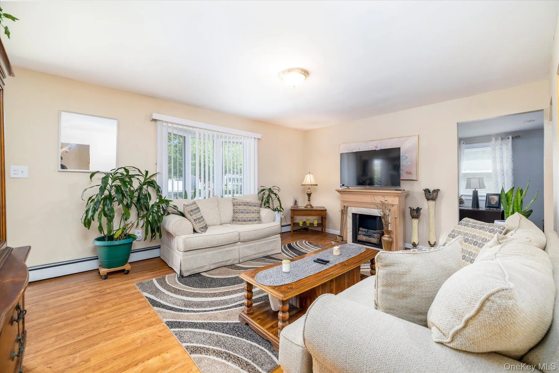 265 Windsor Parkway, Hempstead, NY, 4 Bedrooms Bedrooms, 7 Rooms Rooms,2 BathroomsBathrooms,Residential,For Rent,Windsor,0,998412 265 Windsor Parkway, Hempstead, NY, 4 Bedrooms Bedrooms, 7 Rooms Rooms,2 BathroomsBathrooms,Residential,For Rent,Windsor,0,998412