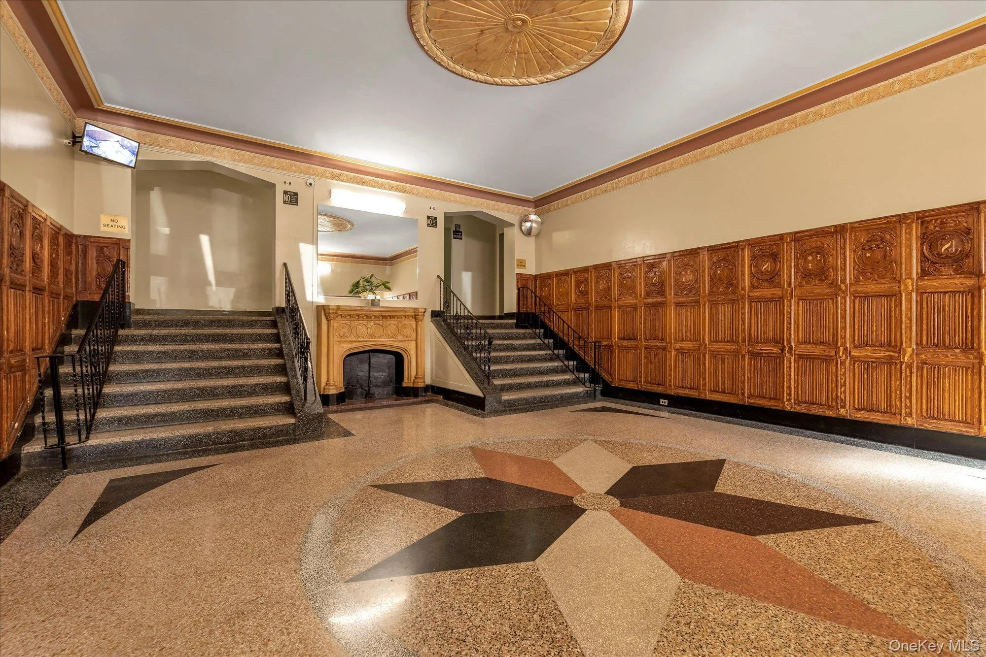 92-11 35th Avenue, New York, NY, 2 Bedrooms Bedrooms, 5 Rooms Rooms,1 BathroomBathrooms,Residential,For Rent,35th,0,998413 92-11 35th Avenue, New York, NY, 2 Bedrooms Bedrooms, 5 Rooms Rooms,1 BathroomBathrooms,Residential,For Rent,35th,0,998413