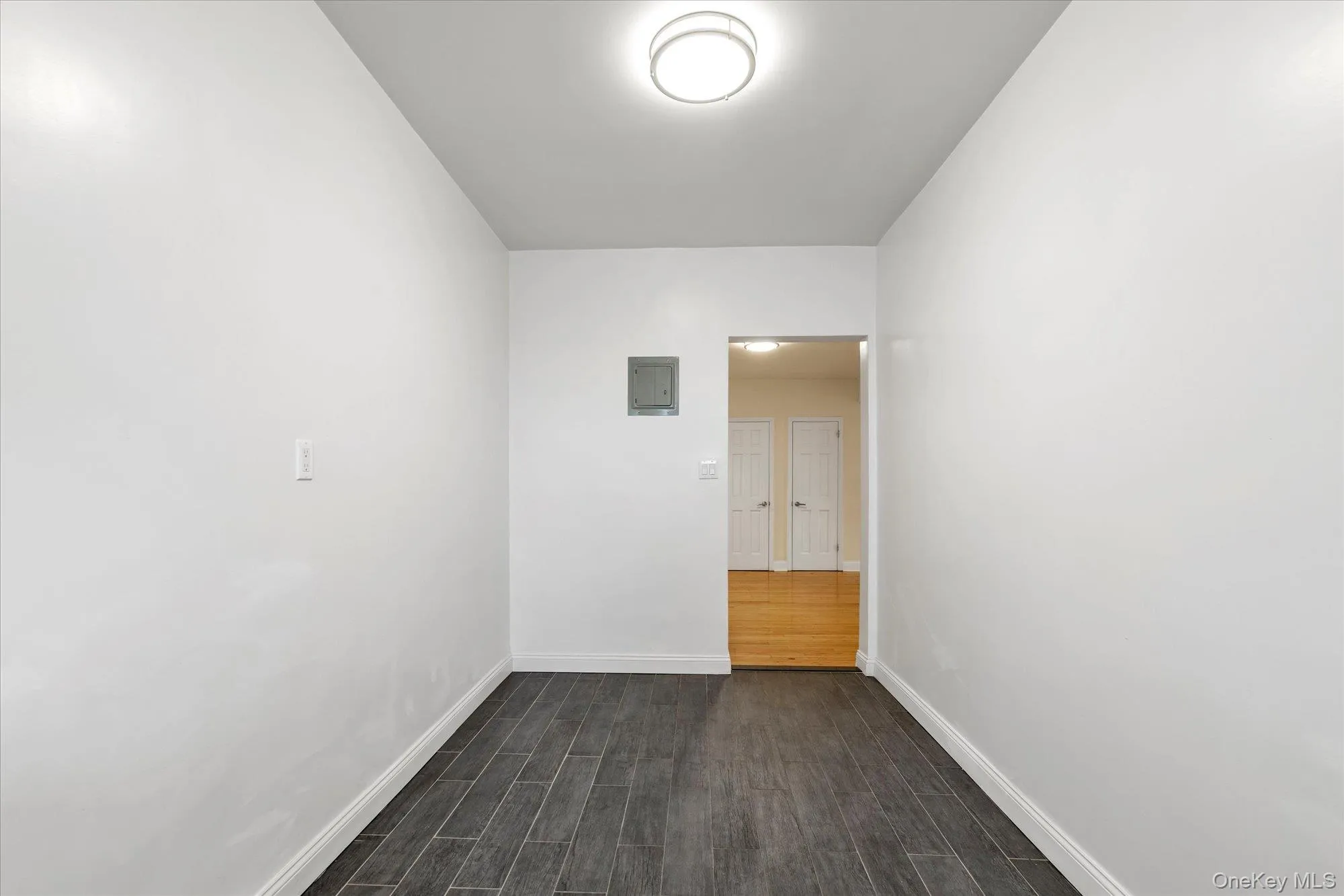 92-11 35th Avenue, New York, NY, 2 Bedrooms Bedrooms, 5 Rooms Rooms,1 BathroomBathrooms,Residential,For Rent,35th,0,998413 92-11 35th Avenue, New York, NY, 2 Bedrooms Bedrooms, 5 Rooms Rooms,1 BathroomBathrooms,Residential,For Rent,35th,0,998413