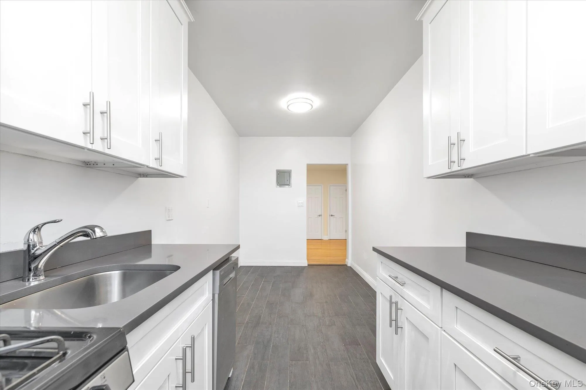 92-11 35th Avenue, New York, NY, 2 Bedrooms Bedrooms, 5 Rooms Rooms,1 BathroomBathrooms,Residential,For Rent,35th,0,998413 92-11 35th Avenue, New York, NY, 2 Bedrooms Bedrooms, 5 Rooms Rooms,1 BathroomBathrooms,Residential,For Rent,35th,0,998413