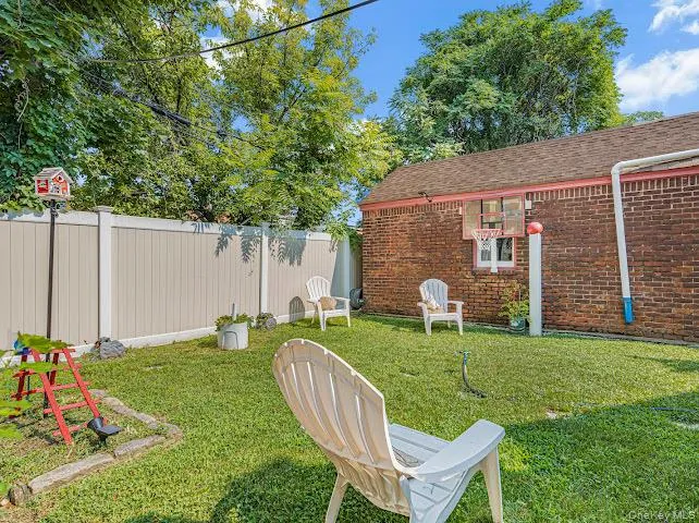 172-17 Amelia Road, New York, NY, 4 Bedrooms Bedrooms, 9 Rooms Rooms,3 BathroomsBathrooms,Residential,For Rent,Amelia,0,998416 172-17 Amelia Road, New York, NY, 4 Bedrooms Bedrooms, 9 Rooms Rooms,3 BathroomsBathrooms,Residential,For Rent,Amelia,0,998416