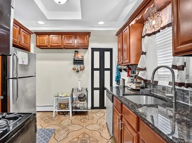 172-17 Amelia Road, New York, NY, 4 Bedrooms Bedrooms, 9 Rooms Rooms,3 BathroomsBathrooms,Residential,For Rent,Amelia,0,998416 172-17 Amelia Road, New York, NY, 4 Bedrooms Bedrooms, 9 Rooms Rooms,3 BathroomsBathrooms,Residential,For Rent,Amelia,0,998416