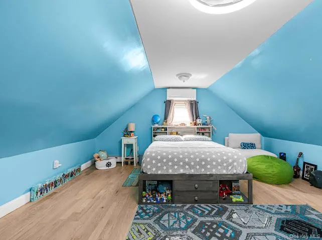 172-17 Amelia Road, New York, NY, 4 Bedrooms Bedrooms, 9 Rooms Rooms,3 BathroomsBathrooms,Residential,For Rent,Amelia,0,998416 172-17 Amelia Road, New York, NY, 4 Bedrooms Bedrooms, 9 Rooms Rooms,3 BathroomsBathrooms,Residential,For Rent,Amelia,0,998416