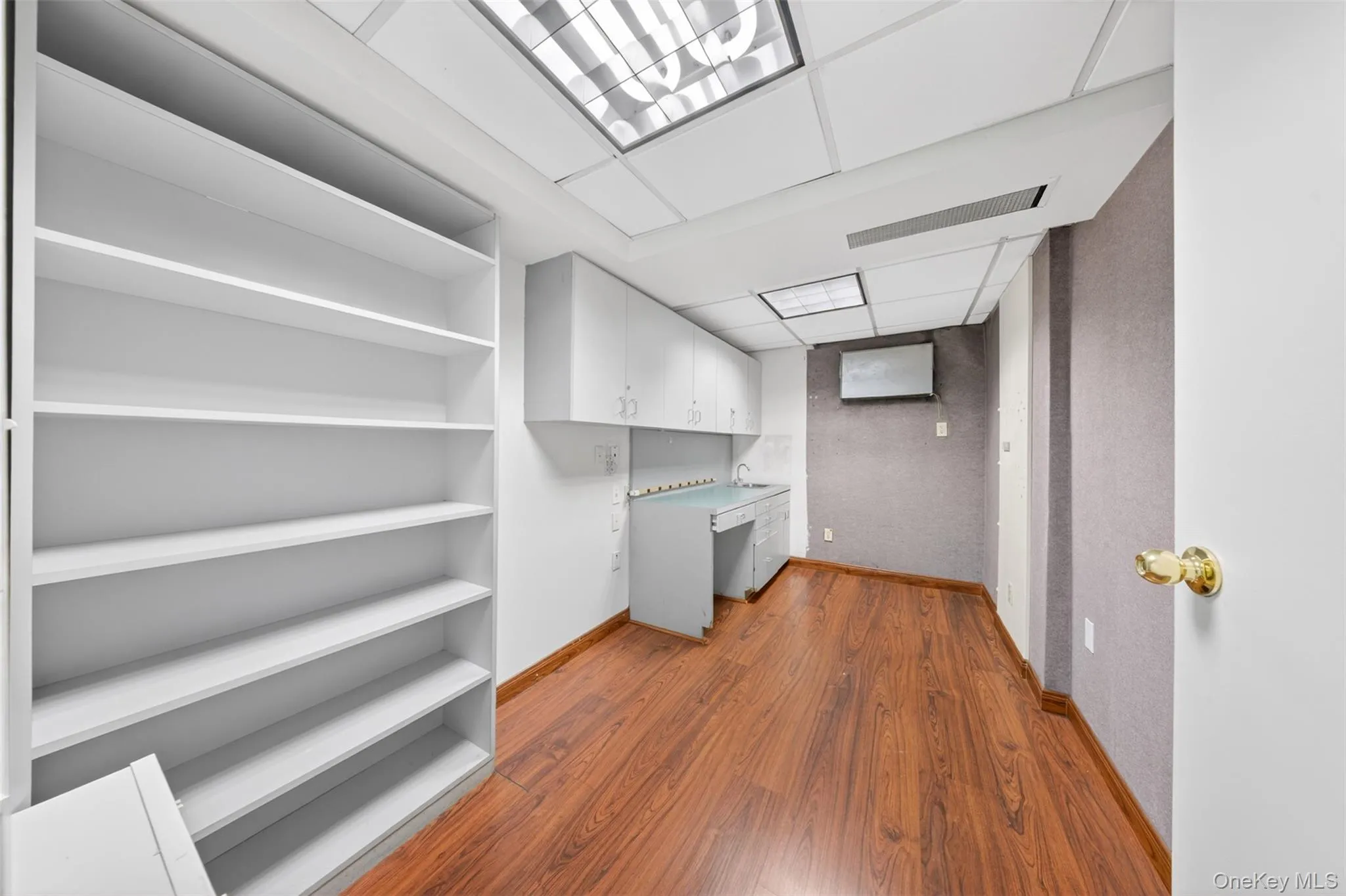 4370 Kissena Boulevard, New York, NY, ,Commercial Lease,For Rent,Kissena,0,998417 4370 Kissena Boulevard, New York, NY, ,Commercial Lease,For Rent,Kissena,0,998417