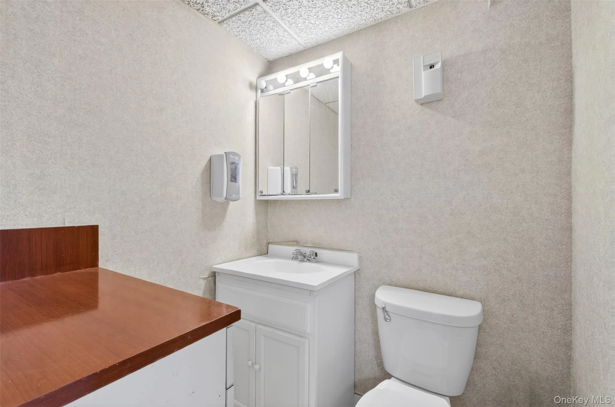 4370 Kissena Boulevard, New York, NY, ,Commercial Lease,For Rent,Kissena,0,998417 4370 Kissena Boulevard, New York, NY, ,Commercial Lease,For Rent,Kissena,0,998417