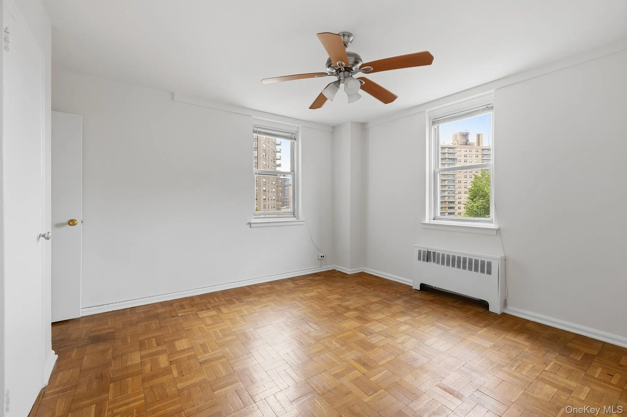 25 Knolls Crescent, New York, NY, 2 Bedrooms Bedrooms, 3 Rooms Rooms,1 BathroomBathrooms,Residential Sale,For Rent,Knolls,0,998421 25 Knolls Crescent, New York, NY, 2 Bedrooms Bedrooms, 3 Rooms Rooms,1 BathroomBathrooms,Residential Sale,For Rent,Knolls,0,998421