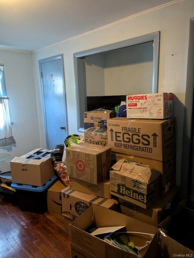 44 Commonwealth Avenue, Middletown, NY, 3 Bedrooms Bedrooms, 6 Rooms Rooms,1 BathroomBathrooms,Residential Sale,For Rent,Commonwealth,0,998424 44 Commonwealth Avenue, Middletown, NY, 3 Bedrooms Bedrooms, 6 Rooms Rooms,1 BathroomBathrooms,Residential Sale,For Rent,Commonwealth,0,998424