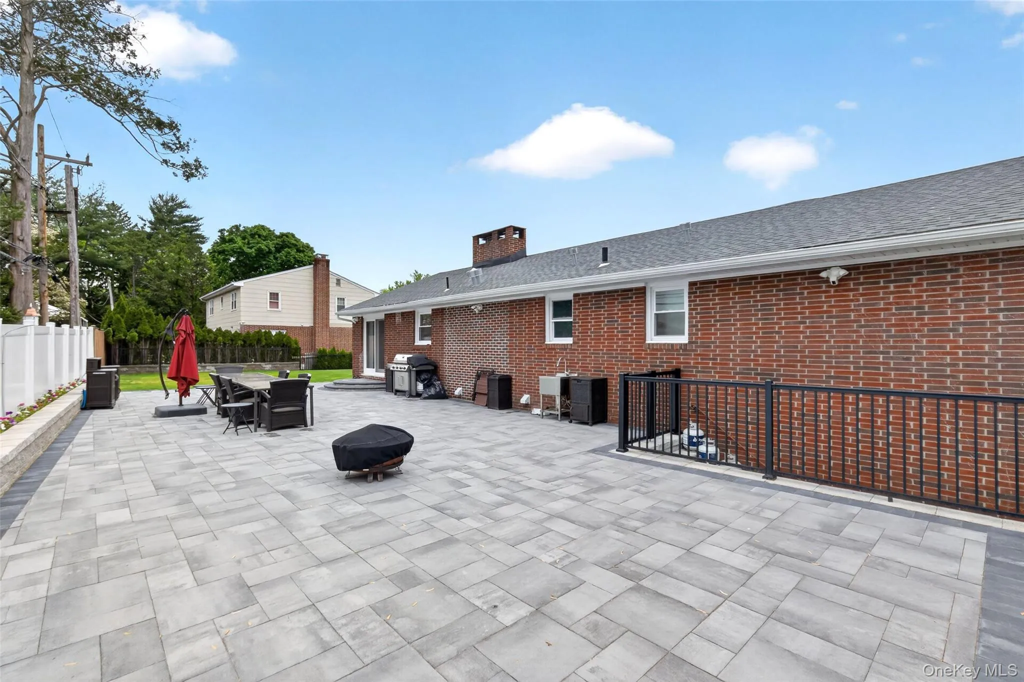 15 Cambridge Avenue, Yonkers, NY, 3 Bedrooms Bedrooms, 10 Rooms Rooms,2 BathroomsBathrooms,Residential,For Rent,Cambridge,0,998427 15 Cambridge Avenue, Yonkers, NY, 3 Bedrooms Bedrooms, 10 Rooms Rooms,2 BathroomsBathrooms,Residential,For Rent,Cambridge,0,998427