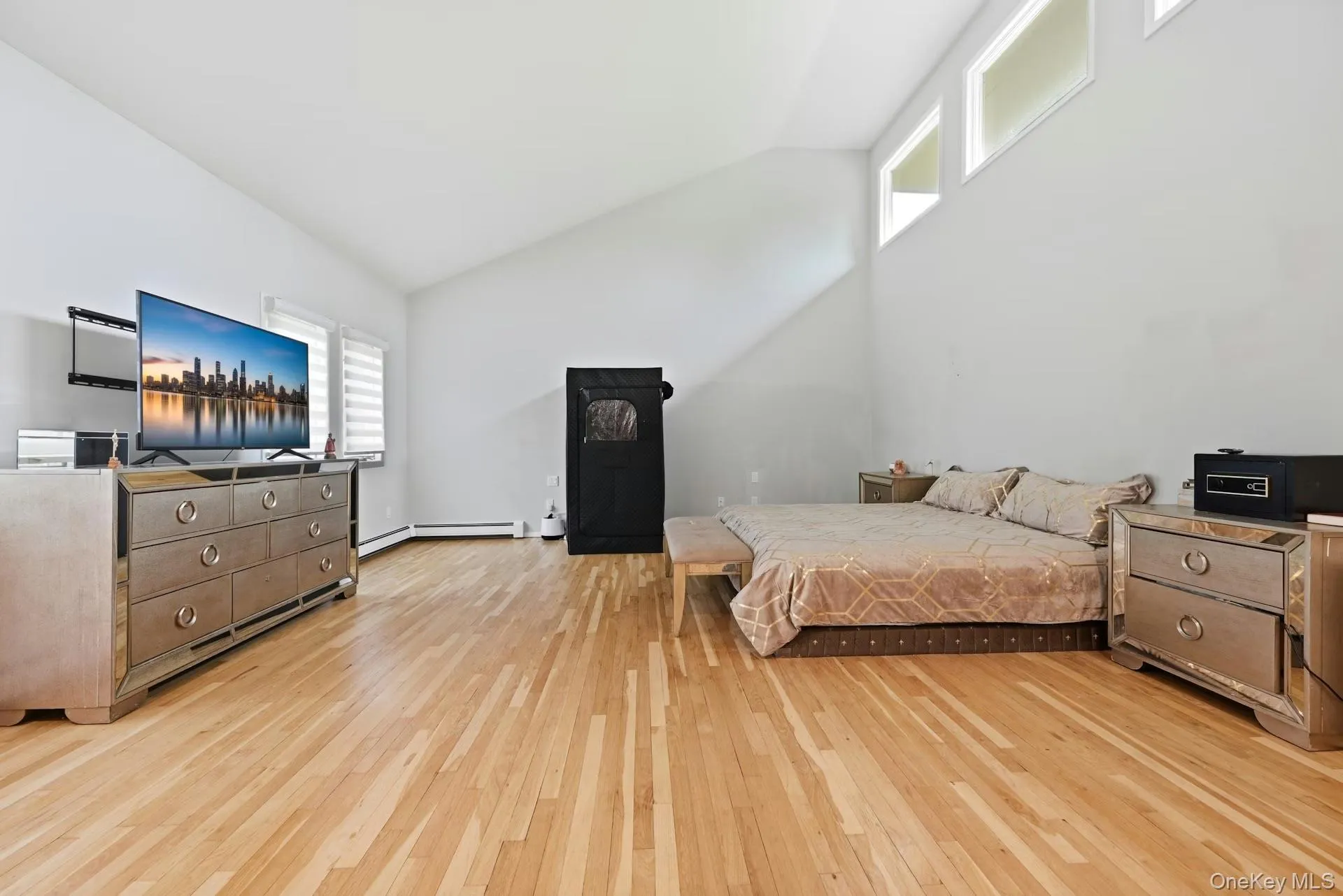 31 Sherwood Gate, Oyster Bay, NY, 5 Bedrooms Bedrooms, 11 Rooms Rooms,4 BathroomsBathrooms,Residential,For Rent,Sherwood Gate,0,998428 31 Sherwood Gate, Oyster Bay, NY, 5 Bedrooms Bedrooms, 11 Rooms Rooms,4 BathroomsBathrooms,Residential,For Rent,Sherwood Gate,0,998428