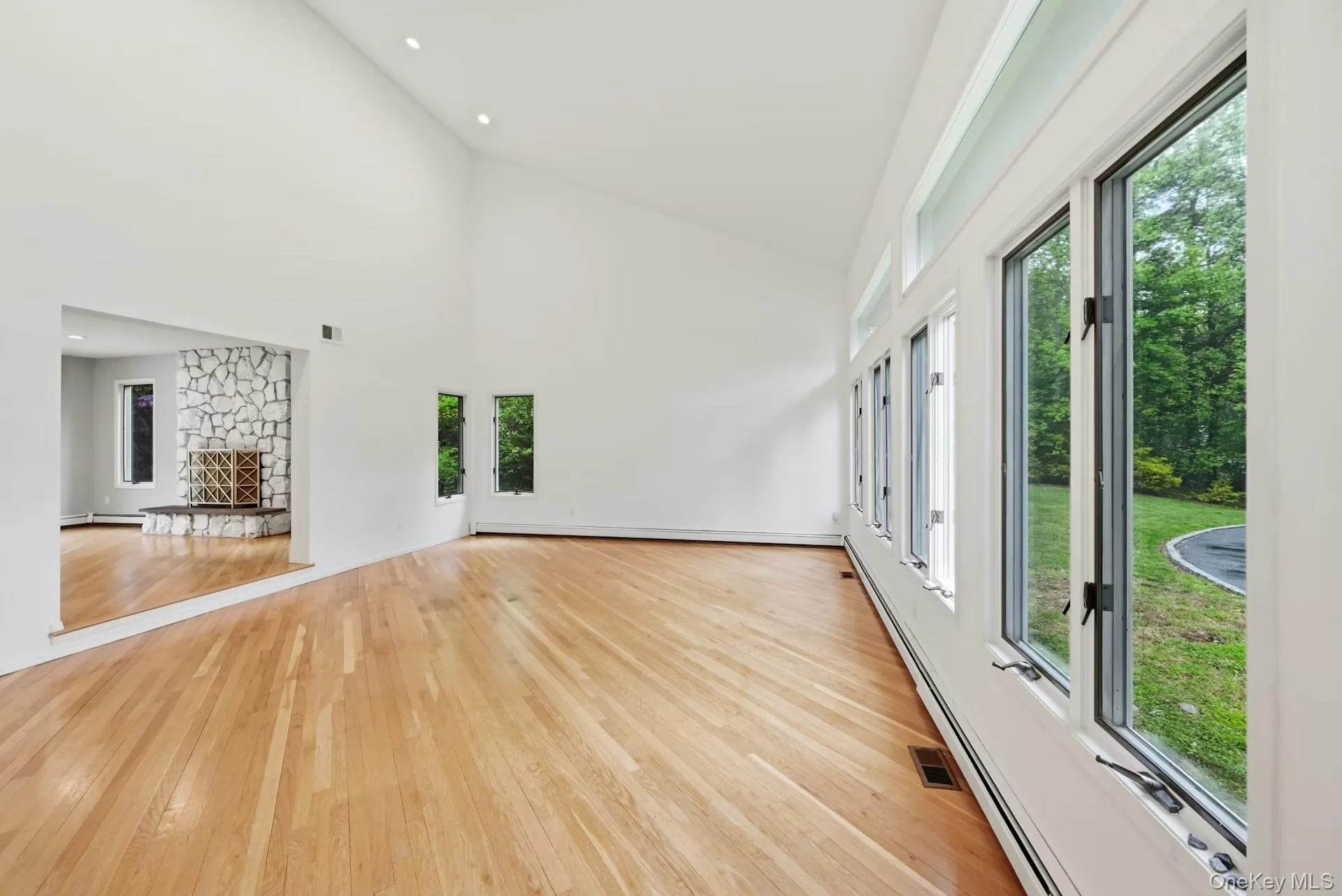31 Sherwood Gate, Oyster Bay, NY, 5 Bedrooms Bedrooms, 11 Rooms Rooms,4 BathroomsBathrooms,Residential,For Rent,Sherwood Gate,0,998428 31 Sherwood Gate, Oyster Bay, NY, 5 Bedrooms Bedrooms, 11 Rooms Rooms,4 BathroomsBathrooms,Residential,For Rent,Sherwood Gate,0,998428