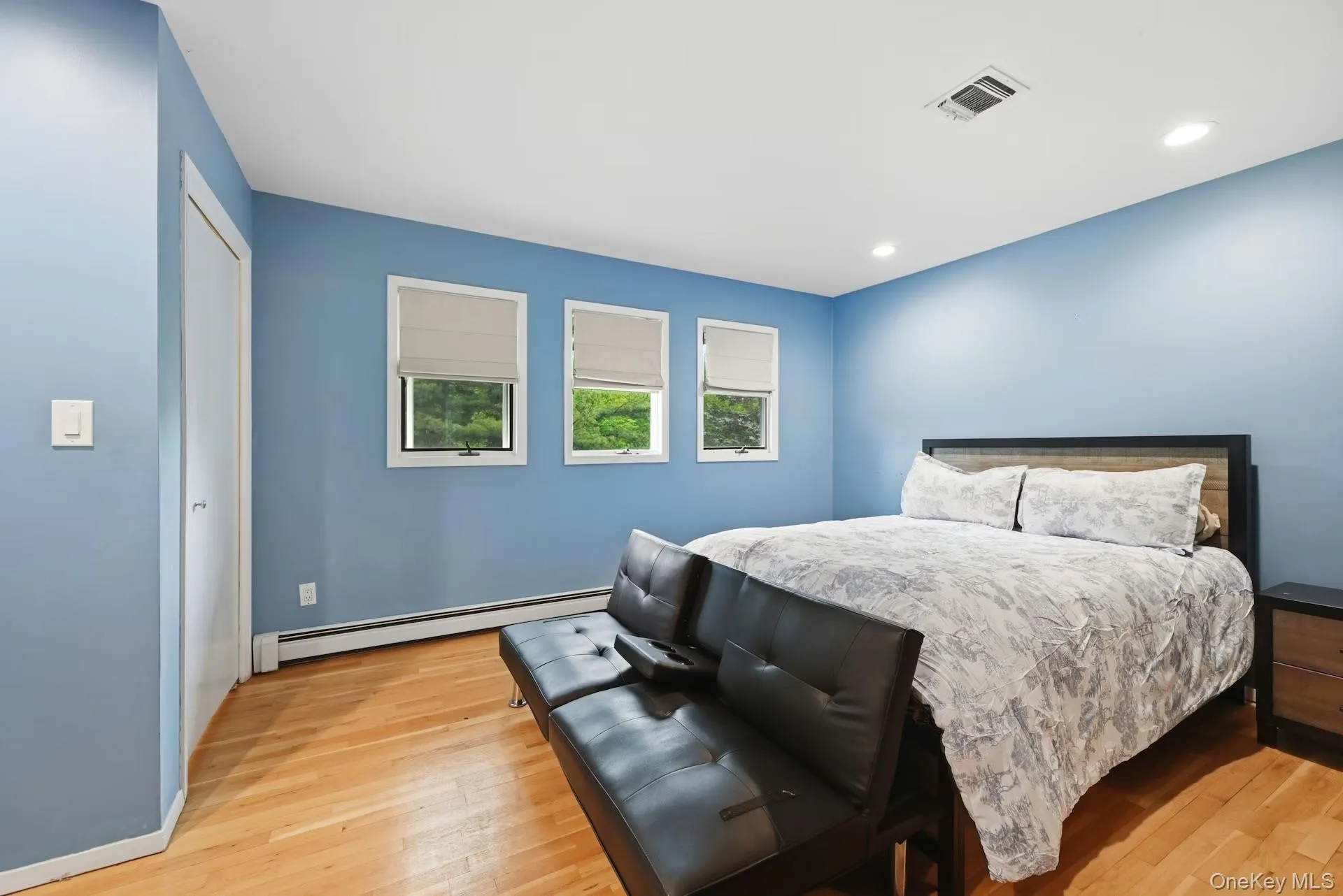 31 Sherwood Gate, Oyster Bay, NY, 5 Bedrooms Bedrooms, 11 Rooms Rooms,4 BathroomsBathrooms,Residential,For Rent,Sherwood Gate,0,998428 31 Sherwood Gate, Oyster Bay, NY, 5 Bedrooms Bedrooms, 11 Rooms Rooms,4 BathroomsBathrooms,Residential,For Rent,Sherwood Gate,0,998428