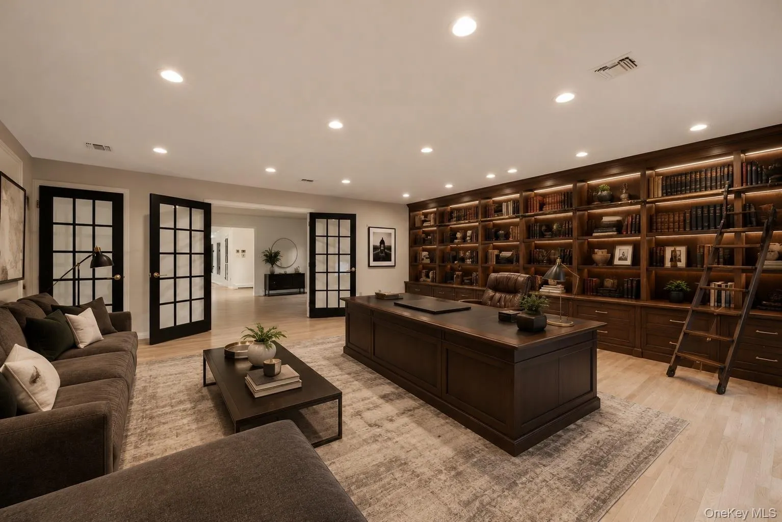 31 Sherwood Gate, Oyster Bay, NY, 5 Bedrooms Bedrooms, 11 Rooms Rooms,4 BathroomsBathrooms,Residential,For Rent,Sherwood Gate,0,998428 31 Sherwood Gate, Oyster Bay, NY, 5 Bedrooms Bedrooms, 11 Rooms Rooms,4 BathroomsBathrooms,Residential,For Rent,Sherwood Gate,0,998428
