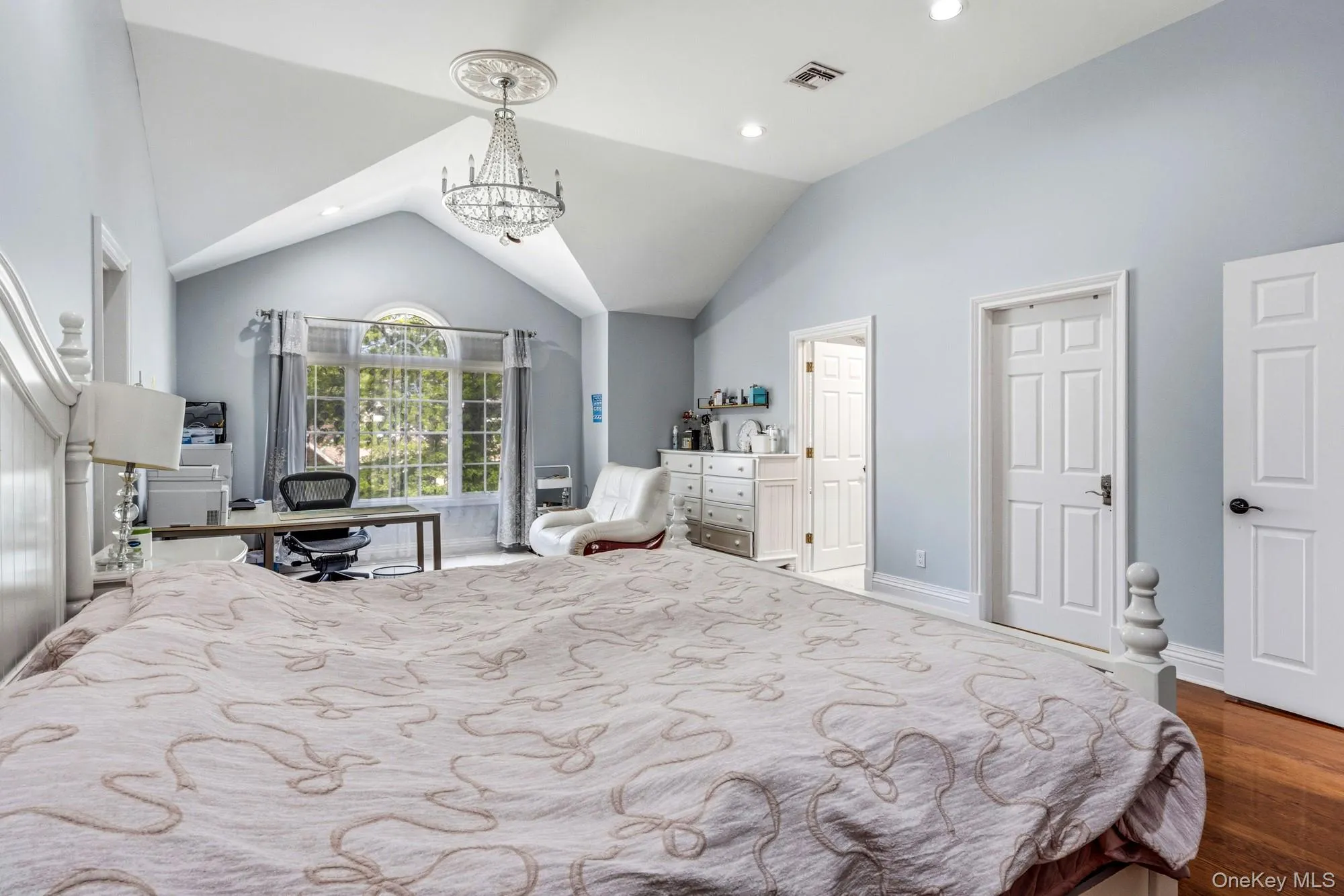 18 Sherwood Lane, North Hempstead, NY, 4 Bedrooms Bedrooms, 8 Rooms Rooms,3 BathroomsBathrooms,Residential,For Rent,Sherwood,0,998436 18 Sherwood Lane, North Hempstead, NY, 4 Bedrooms Bedrooms, 8 Rooms Rooms,3 BathroomsBathrooms,Residential,For Rent,Sherwood,0,998436