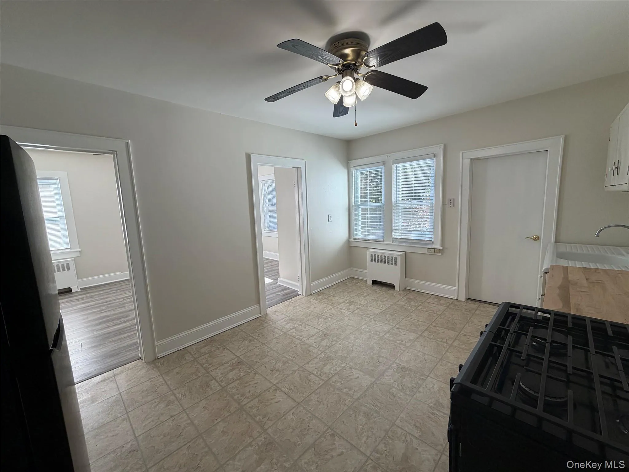 14 Franklindale Avenue, Wappinger, NY, 1 Bedroom Bedrooms, 4 Rooms Rooms,1 BathroomBathrooms,Residential Lease,For Rent,Franklindale,0,998440 14 Franklindale Avenue, Wappinger, NY, 1 Bedroom Bedrooms, 4 Rooms Rooms,1 BathroomBathrooms,Residential Lease,For Rent,Franklindale,0,998440