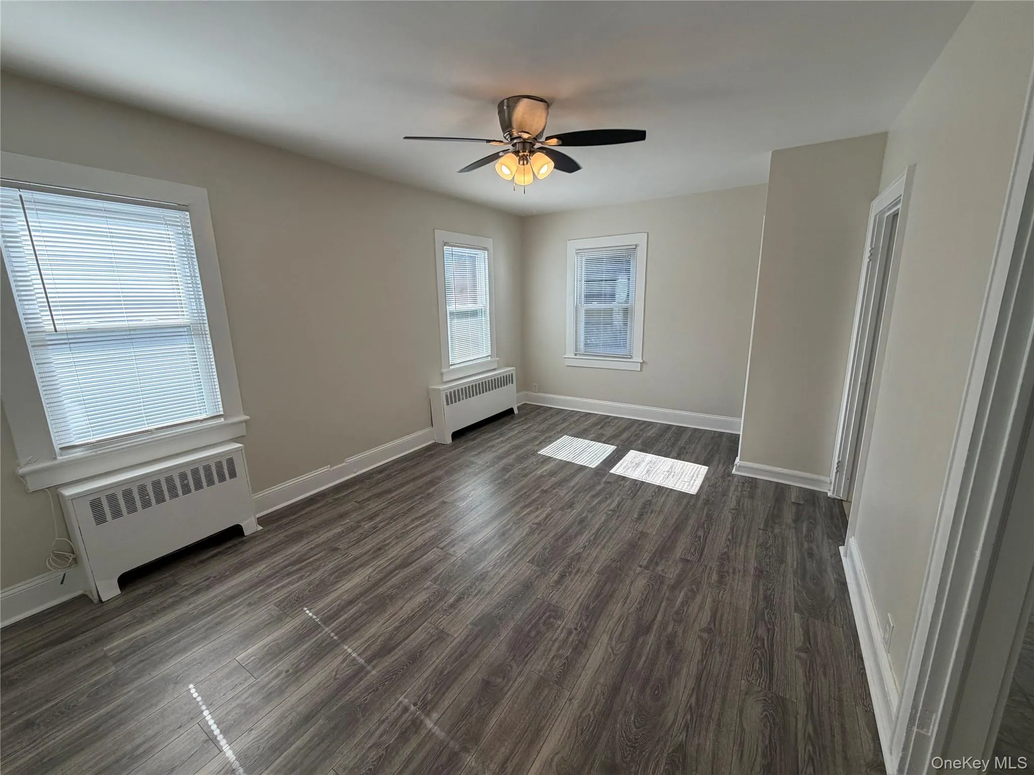 14 Franklindale Avenue, Wappinger, NY, 1 Bedroom Bedrooms, 4 Rooms Rooms,1 BathroomBathrooms,Residential Lease,For Rent,Franklindale,0,998440 14 Franklindale Avenue, Wappinger, NY, 1 Bedroom Bedrooms, 4 Rooms Rooms,1 BathroomBathrooms,Residential Lease,For Rent,Franklindale,0,998440