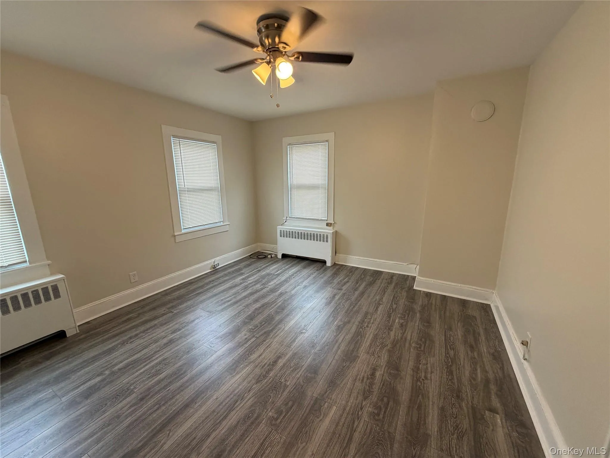 14 Franklindale Avenue, Wappinger, NY, 1 Bedroom Bedrooms, 4 Rooms Rooms,1 BathroomBathrooms,Residential Lease,For Rent,Franklindale,0,998440 14 Franklindale Avenue, Wappinger, NY, 1 Bedroom Bedrooms, 4 Rooms Rooms,1 BathroomBathrooms,Residential Lease,For Rent,Franklindale,0,998440
