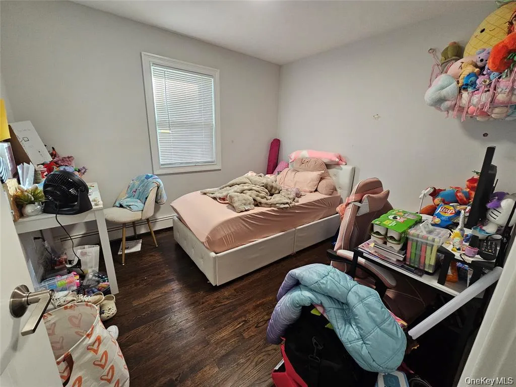 228 Hudson Avenue, Brookhaven, NY, 3 Bedrooms Bedrooms, 7 Rooms Rooms,1 BathroomBathrooms,Residential Sale,For Rent,Hudson,0,998443 228 Hudson Avenue, Brookhaven, NY, 3 Bedrooms Bedrooms, 7 Rooms Rooms,1 BathroomBathrooms,Residential Sale,For Rent,Hudson,0,998443