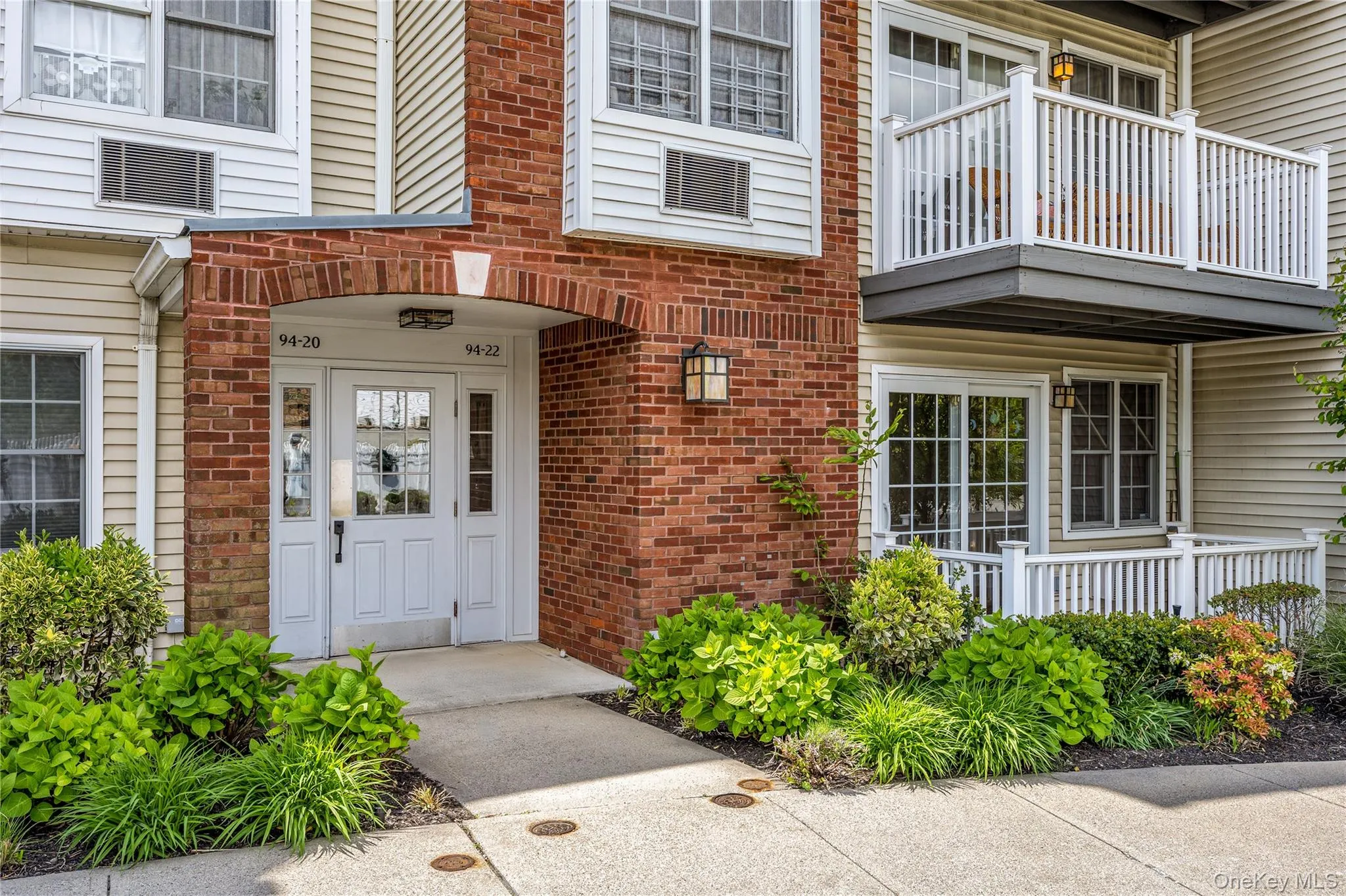 9422 Magnolia Court, New York, NY, 2 Bedrooms Bedrooms, 5 Rooms Rooms,2 BathroomsBathrooms,Residential,For Rent,Magnolia,0,998444 9422 Magnolia Court, New York, NY, 2 Bedrooms Bedrooms, 5 Rooms Rooms,2 BathroomsBathrooms,Residential,For Rent,Magnolia,0,998444