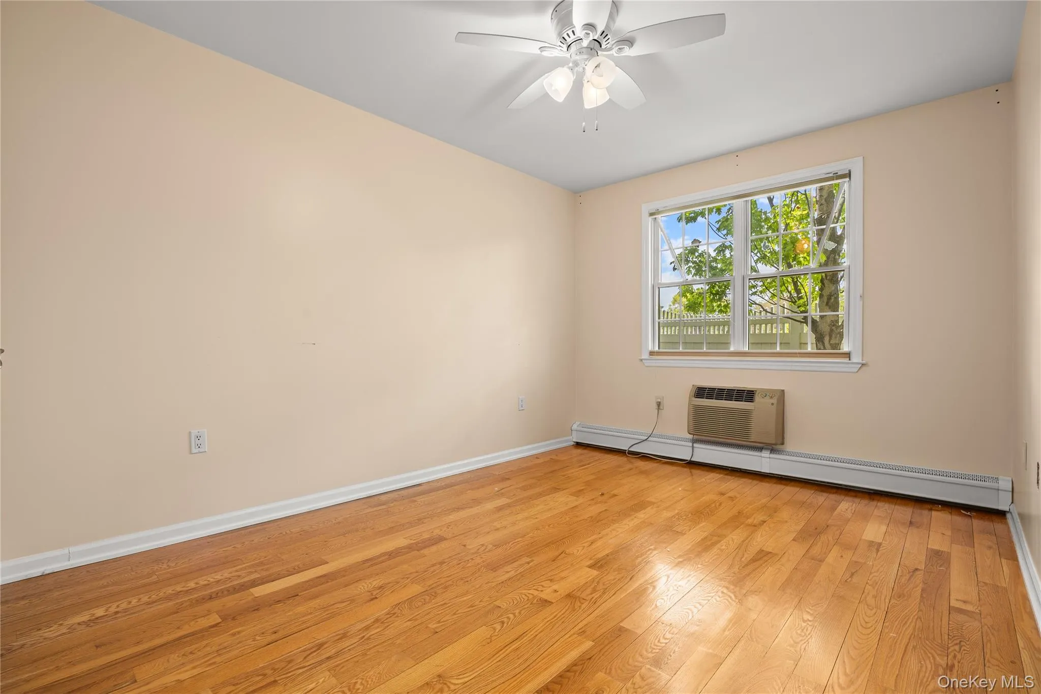 9422 Magnolia Court, New York, NY, 2 Bedrooms Bedrooms, 5 Rooms Rooms,2 BathroomsBathrooms,Residential,For Rent,Magnolia,0,998444 9422 Magnolia Court, New York, NY, 2 Bedrooms Bedrooms, 5 Rooms Rooms,2 BathroomsBathrooms,Residential,For Rent,Magnolia,0,998444