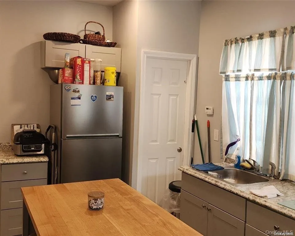 55 Bedell Street, Hempstead, NY, 3 Bedrooms Bedrooms, 5 Rooms Rooms,1 BathroomBathrooms,Residential Lease,For Rent,Bedell,0,998449 55 Bedell Street, Hempstead, NY, 3 Bedrooms Bedrooms, 5 Rooms Rooms,1 BathroomBathrooms,Residential Lease,For Rent,Bedell,0,998449