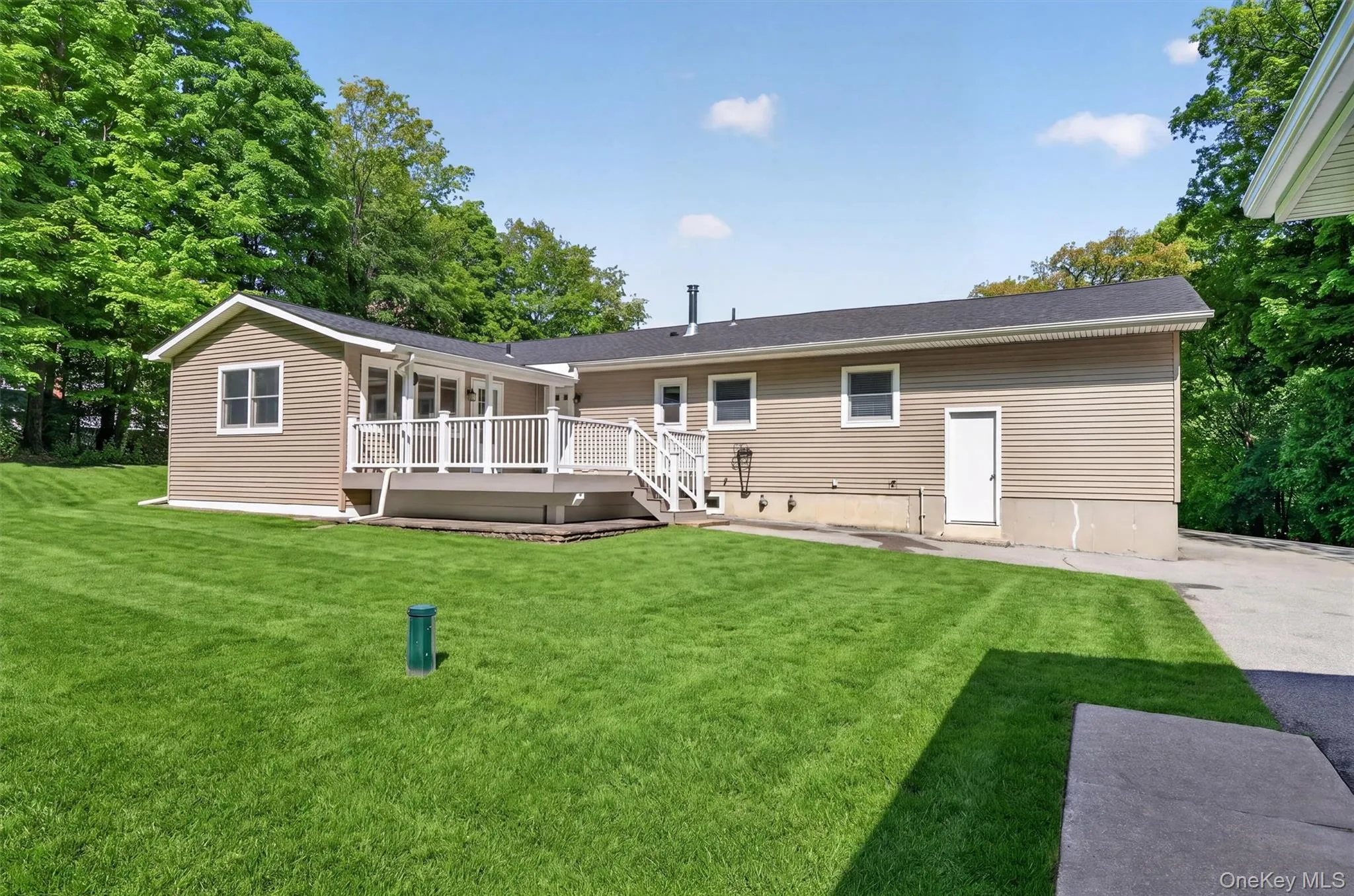 38 Emperor Lane, Crawford, NY, 3 Bedrooms Bedrooms, 6 Rooms Rooms,2 BathroomsBathrooms,Residential,For Rent,Emperor,0,998454 38 Emperor Lane, Crawford, NY, 3 Bedrooms Bedrooms, 6 Rooms Rooms,2 BathroomsBathrooms,Residential,For Rent,Emperor,0,998454