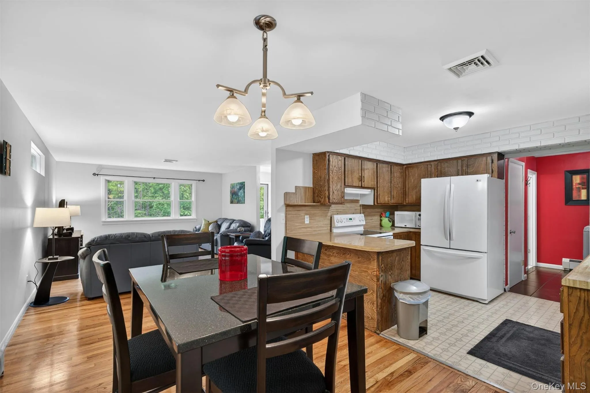 38 Emperor Lane, Crawford, NY, 3 Bedrooms Bedrooms, 6 Rooms Rooms,2 BathroomsBathrooms,Residential,For Rent,Emperor,0,998454 38 Emperor Lane, Crawford, NY, 3 Bedrooms Bedrooms, 6 Rooms Rooms,2 BathroomsBathrooms,Residential,For Rent,Emperor,0,998454