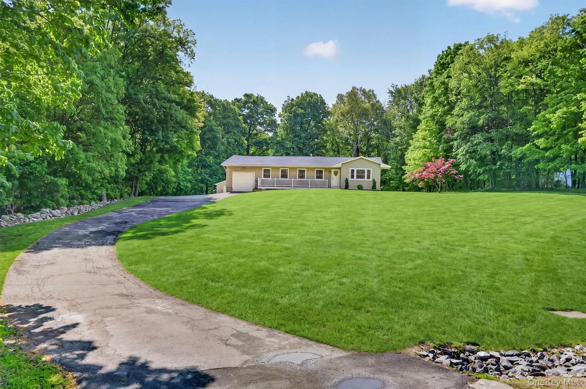 38 Emperor Lane, Crawford, NY, 3 Bedrooms Bedrooms, 6 Rooms Rooms,2 BathroomsBathrooms,Residential,For Rent,Emperor,0,998454 38 Emperor Lane, Crawford, NY, 3 Bedrooms Bedrooms, 6 Rooms Rooms,2 BathroomsBathrooms,Residential,For Rent,Emperor,0,998454